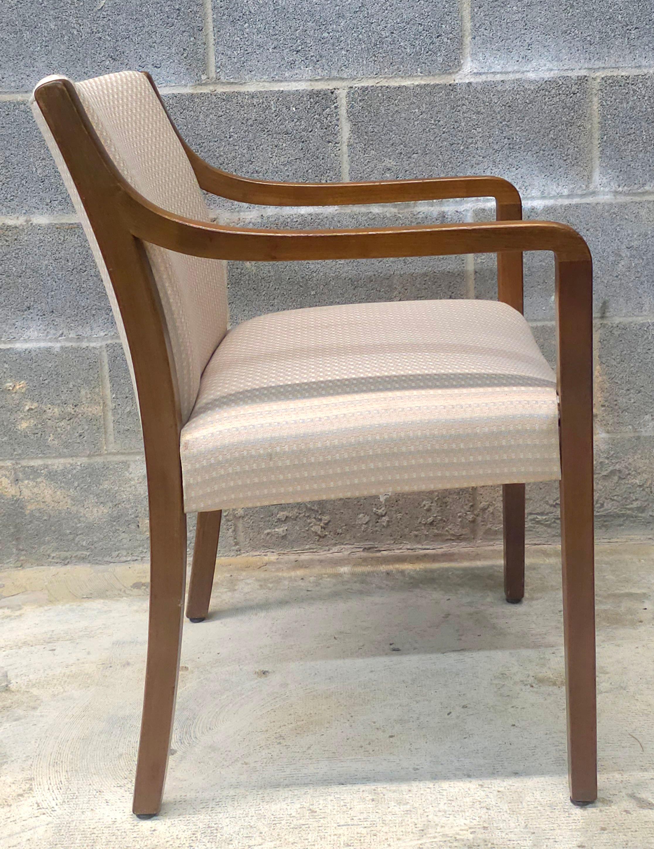 American 20th Century Gunlocke Oak and Upholstered Armchair For Sale