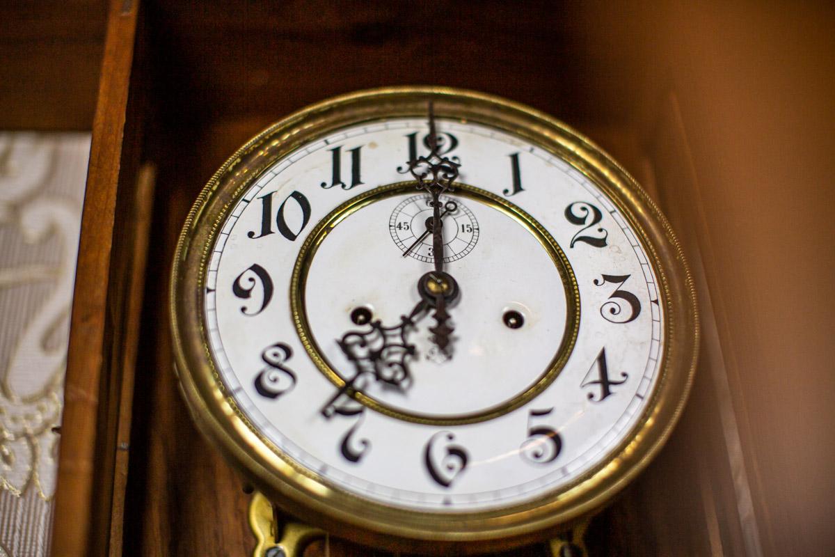 gustav becker wall clock