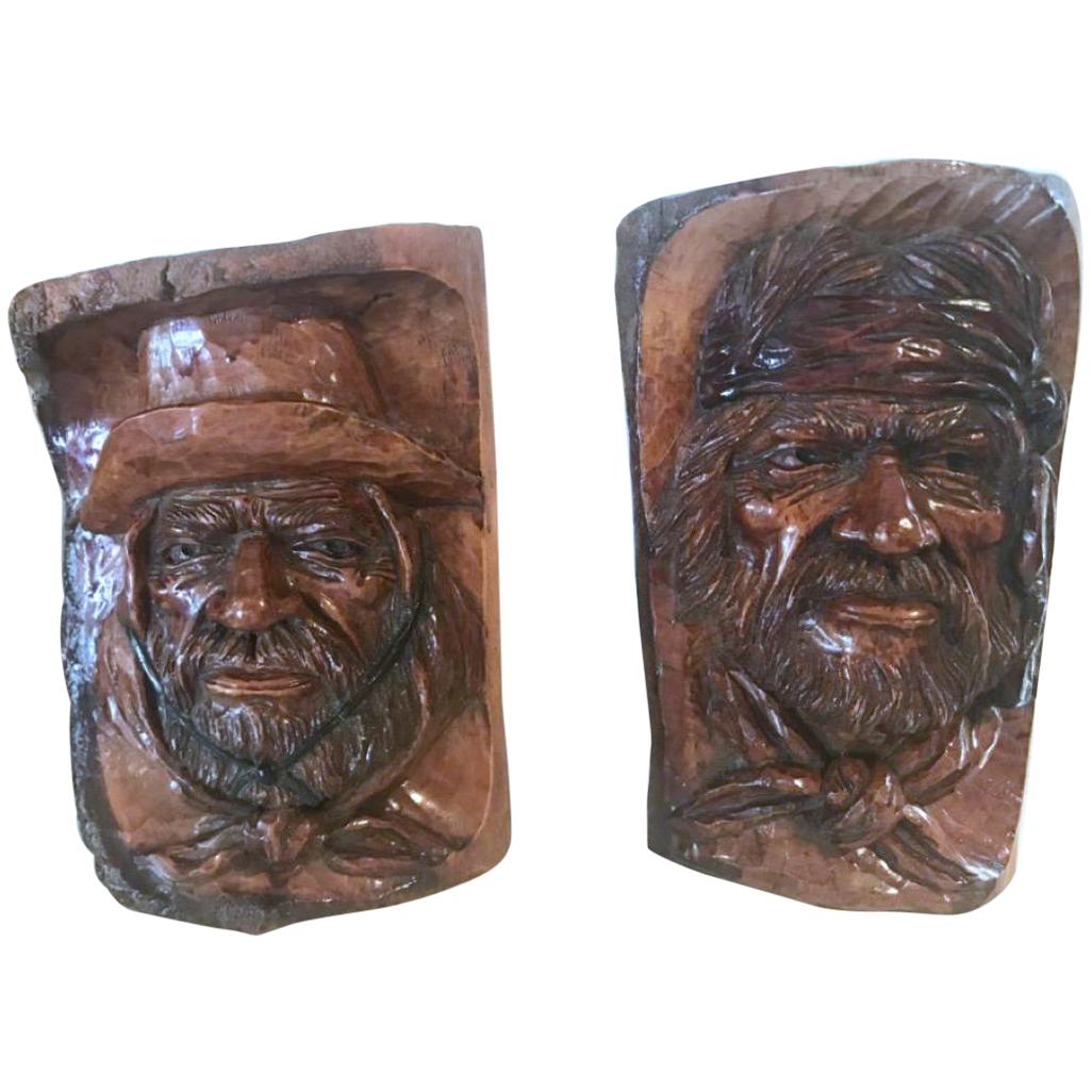 20th Century Hand Carved Wood Folk Art Carvings / Bookends