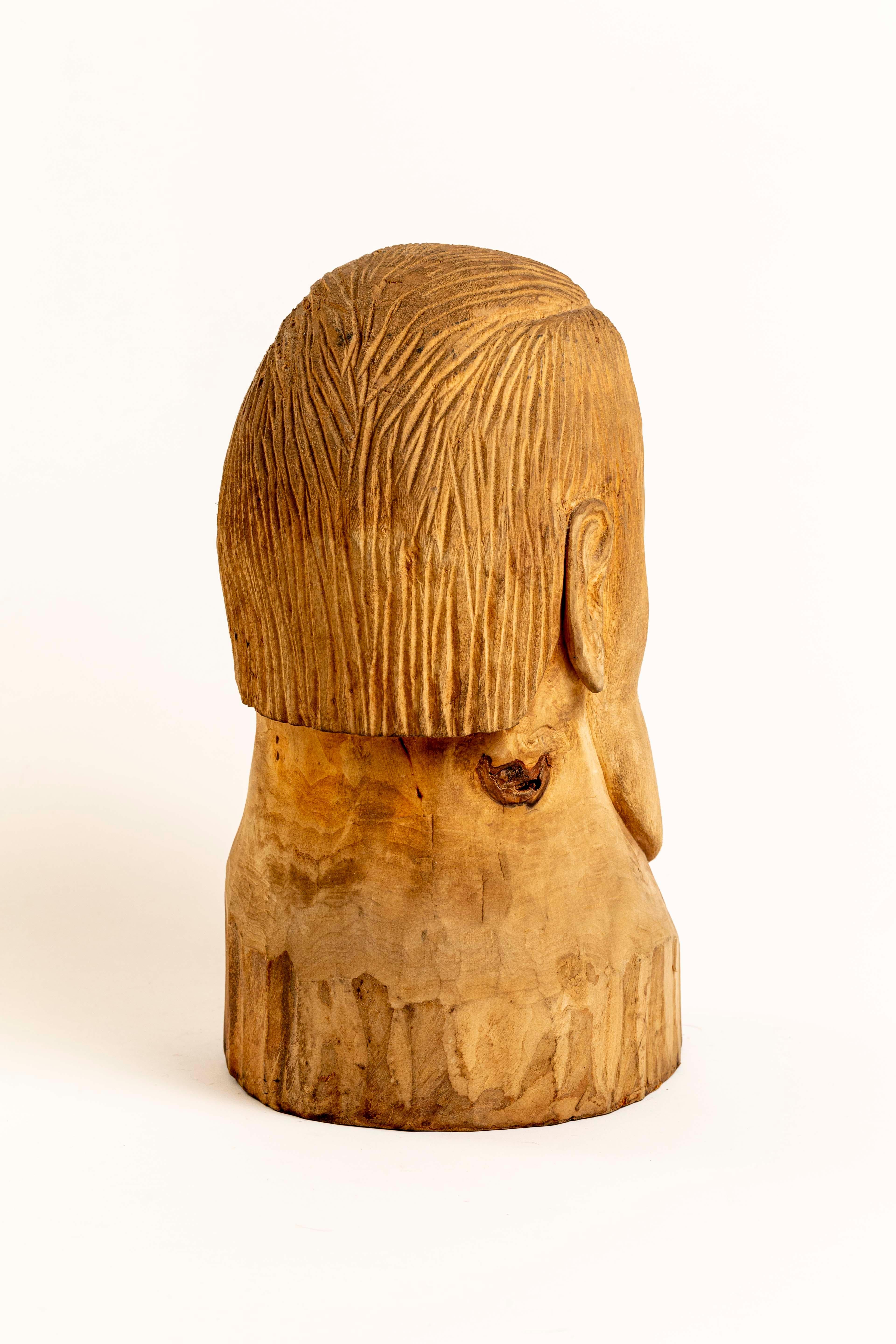 Handgeschnitzte Volkskunst-Skulptur aus Holz von Duane Hansen aus dem 20. Jahrhundert im Angebot 1