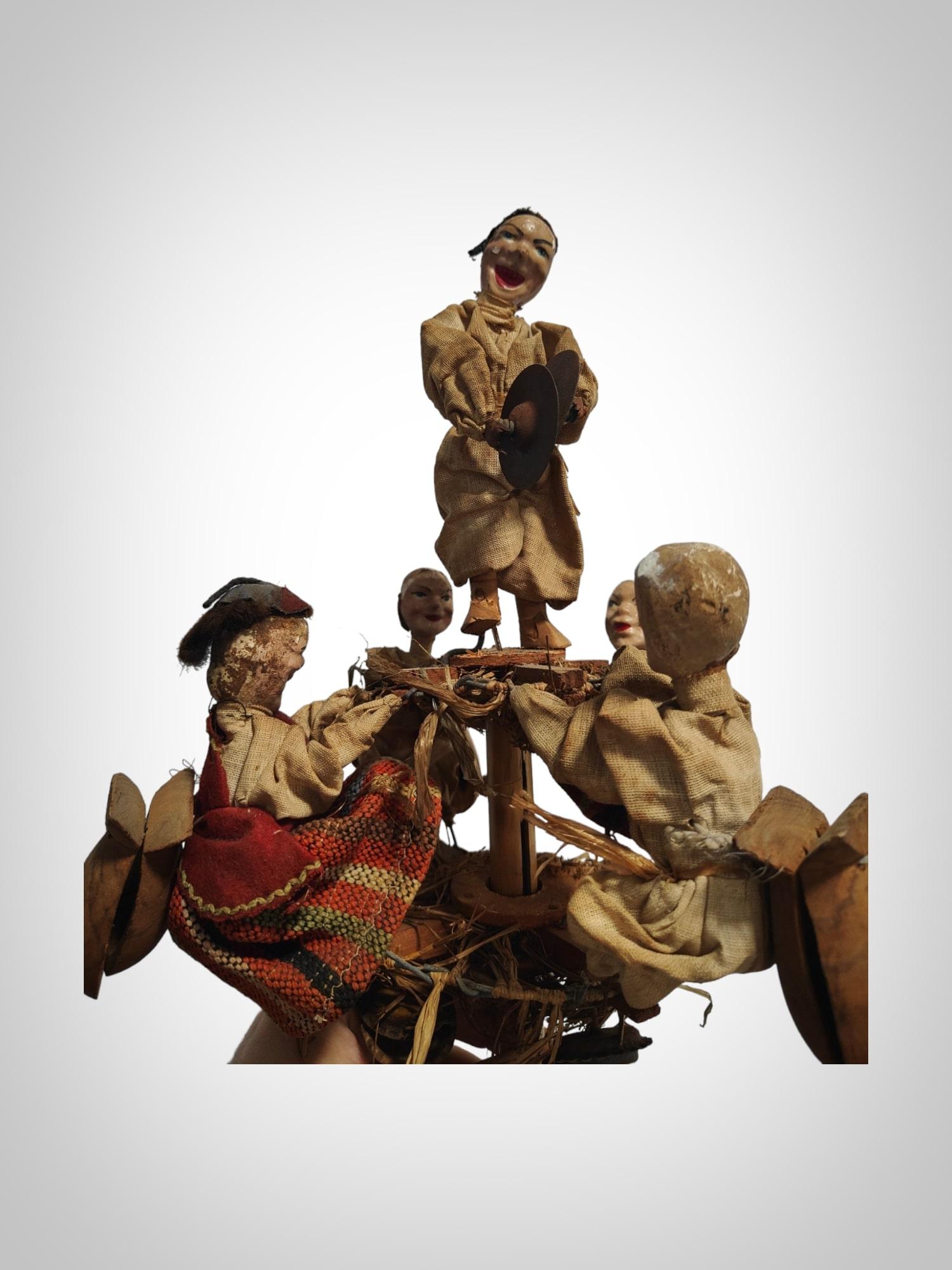20th Century Hand-Cranked Automaton Toy For Sale 7
