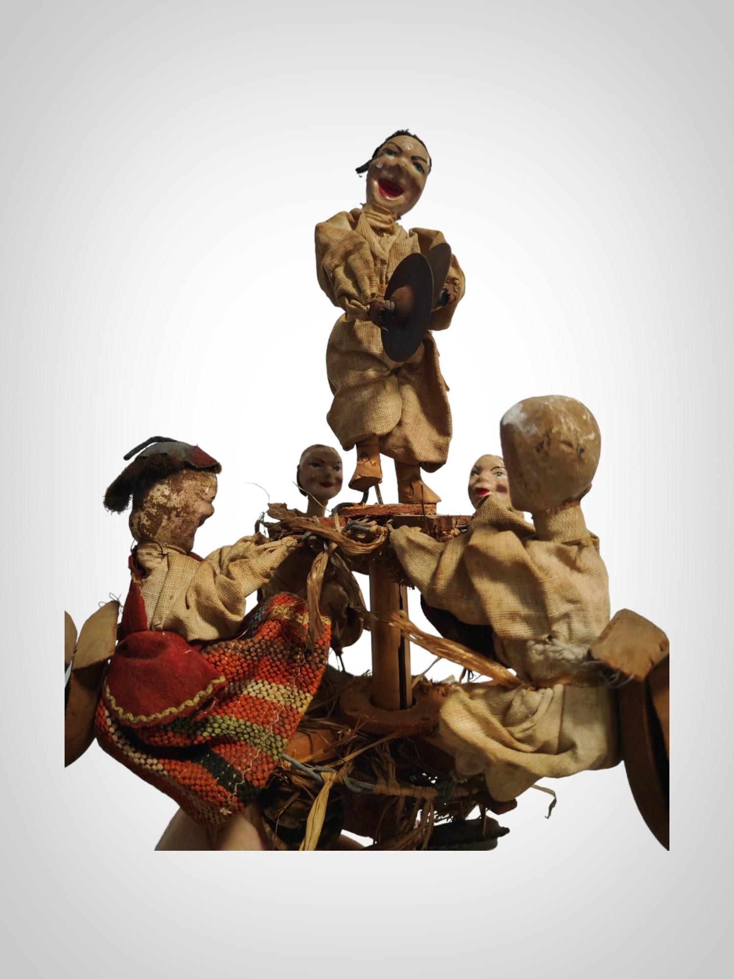 20th Century Hand-Cranked Automaton Toy For Sale 9