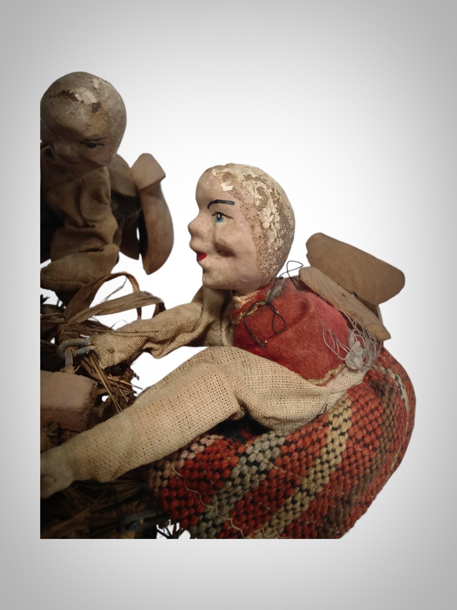 20th Century Hand-Cranked Automaton Toy For Sale 2
