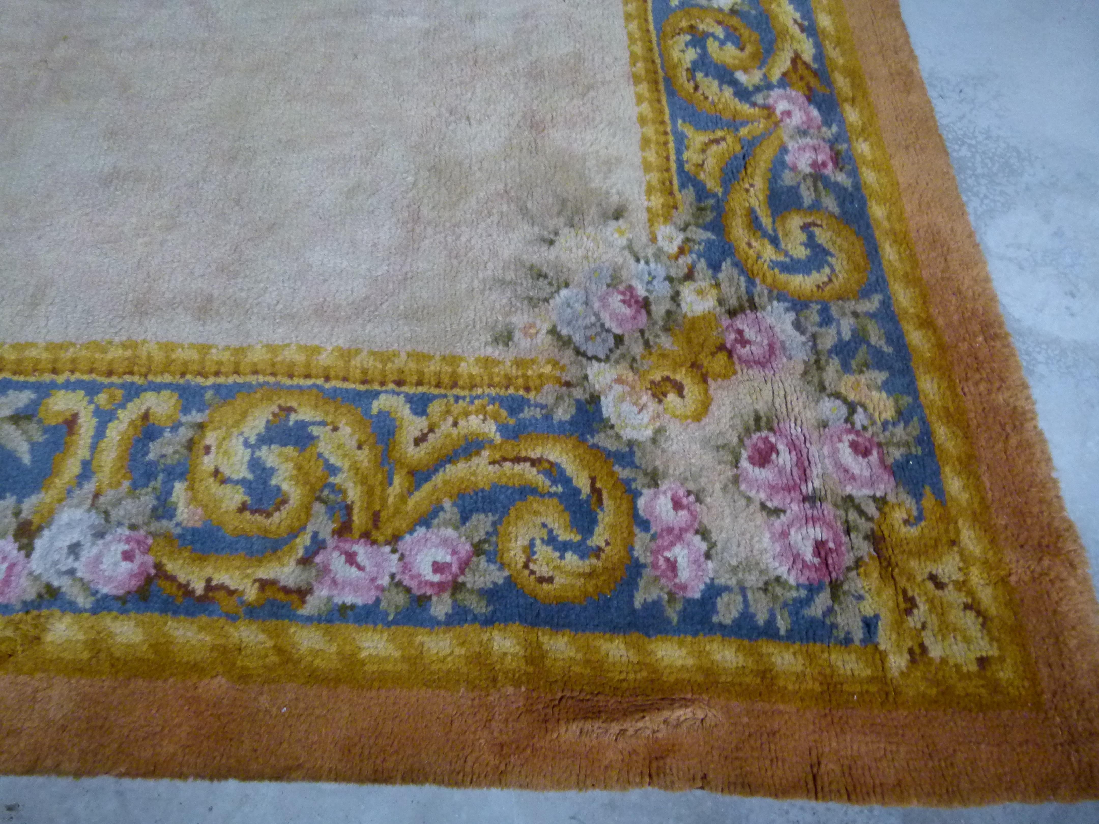 Other 20th Century Hand Knotted Spanish Rug