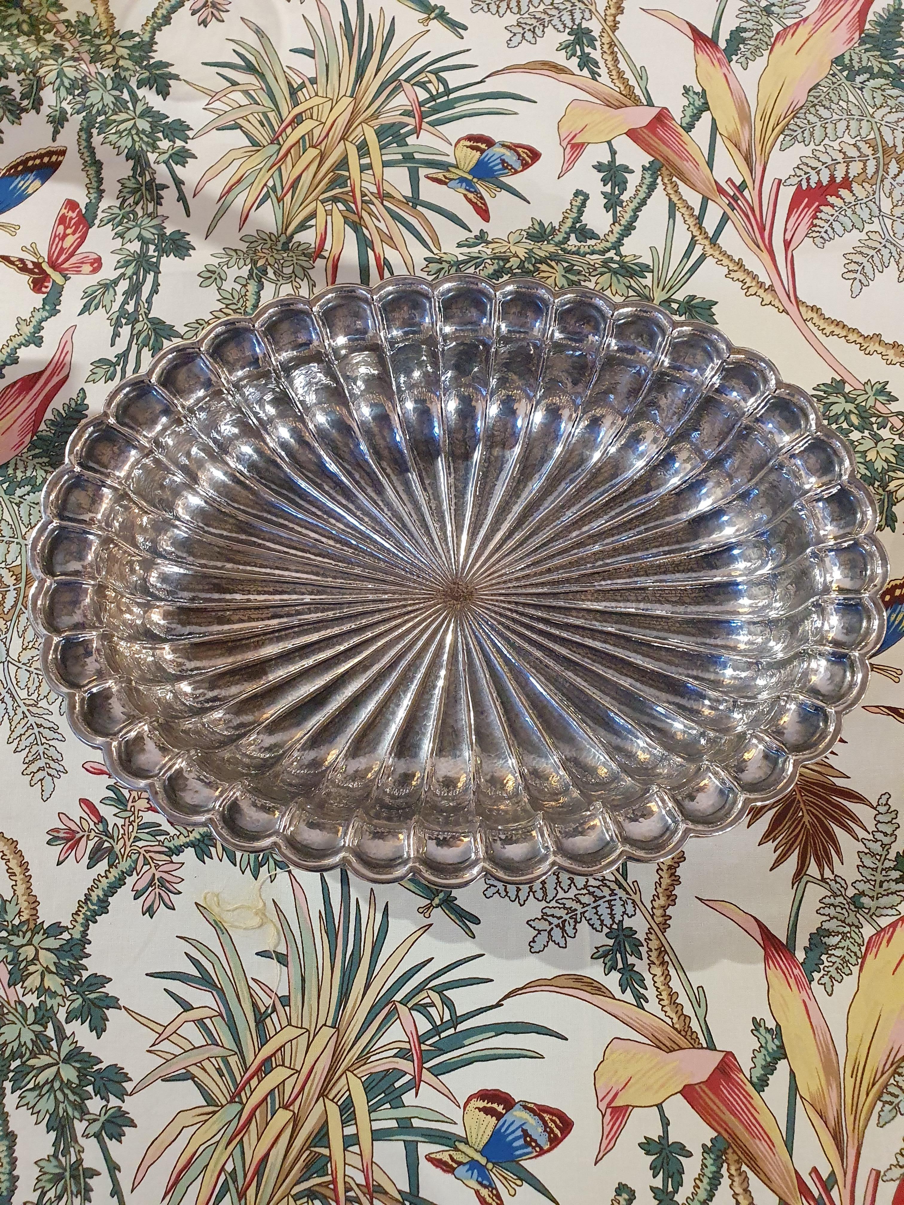 20th Century Hand-Made Sterling Silver Oval Bowl by Ilario Pradella, Italy, 1980 For Sale 1
