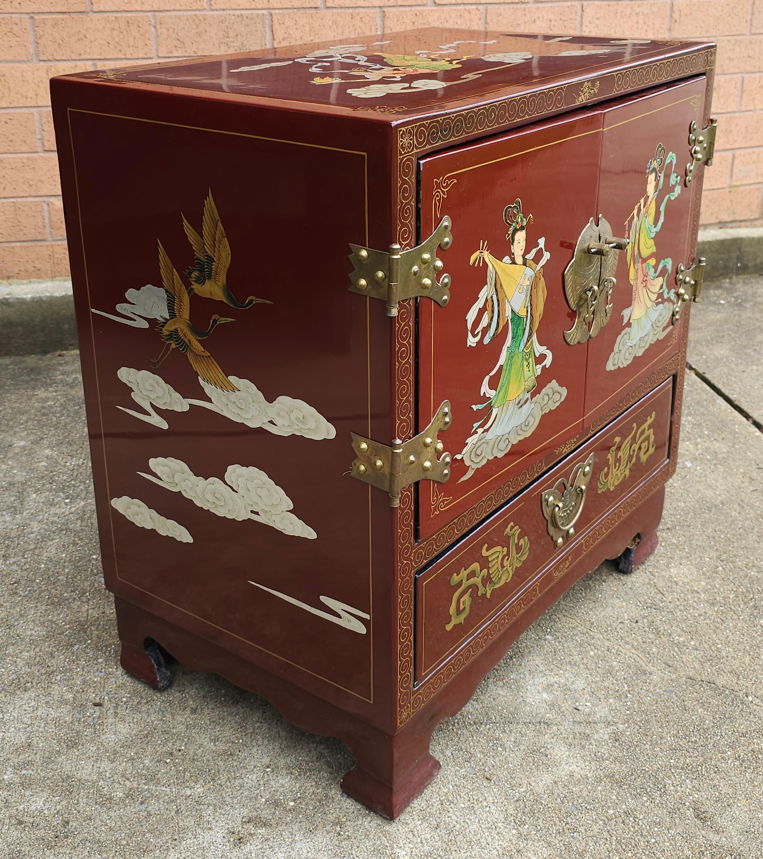 Hong Kong 20th Century Hand Painted and Decorated Chinoiserie Red Lacquered Side Cabinet For Sale