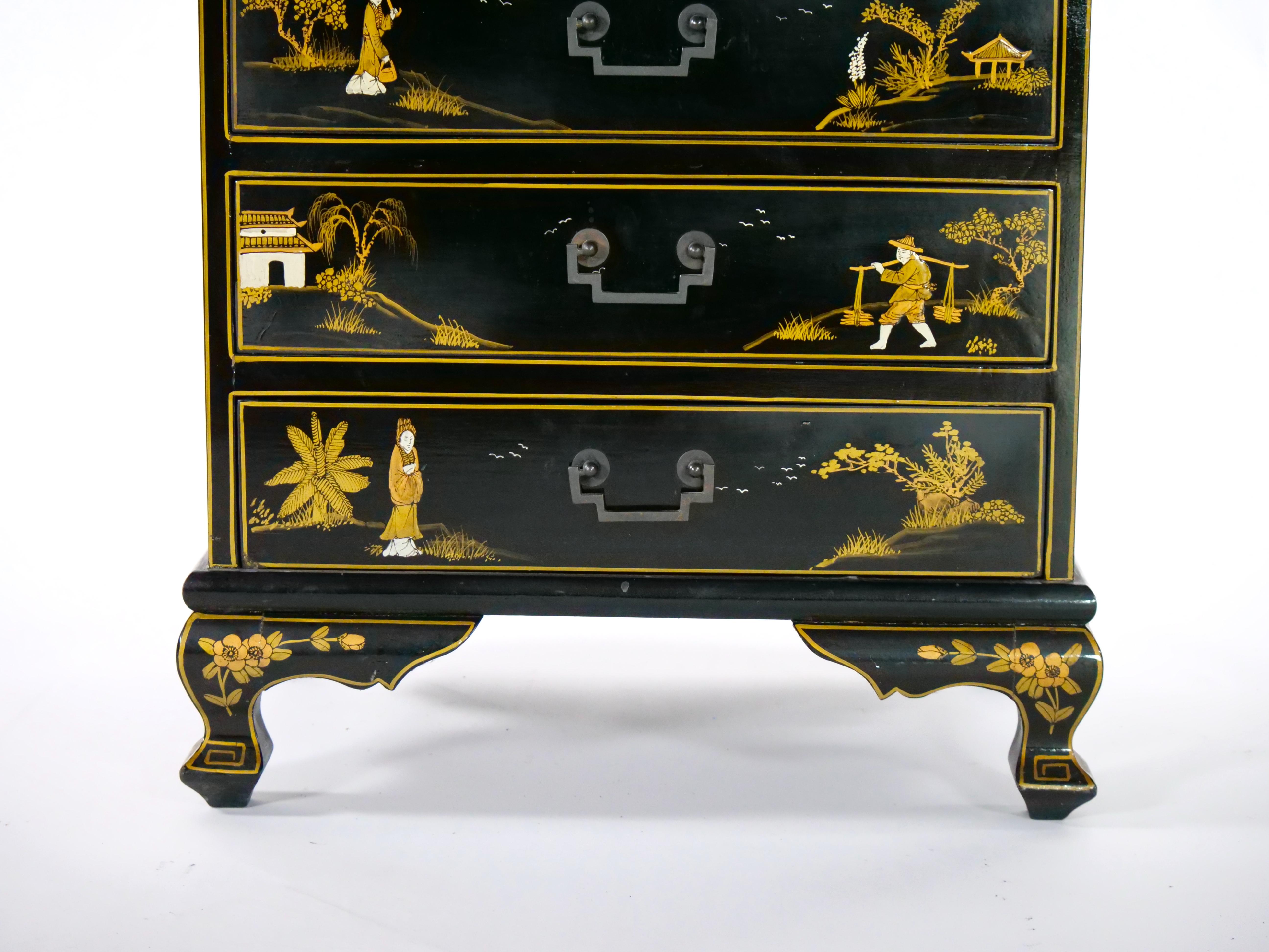 20th Century Hand Painted / Decorated Black Lacquer Dry Bar For Sale 1