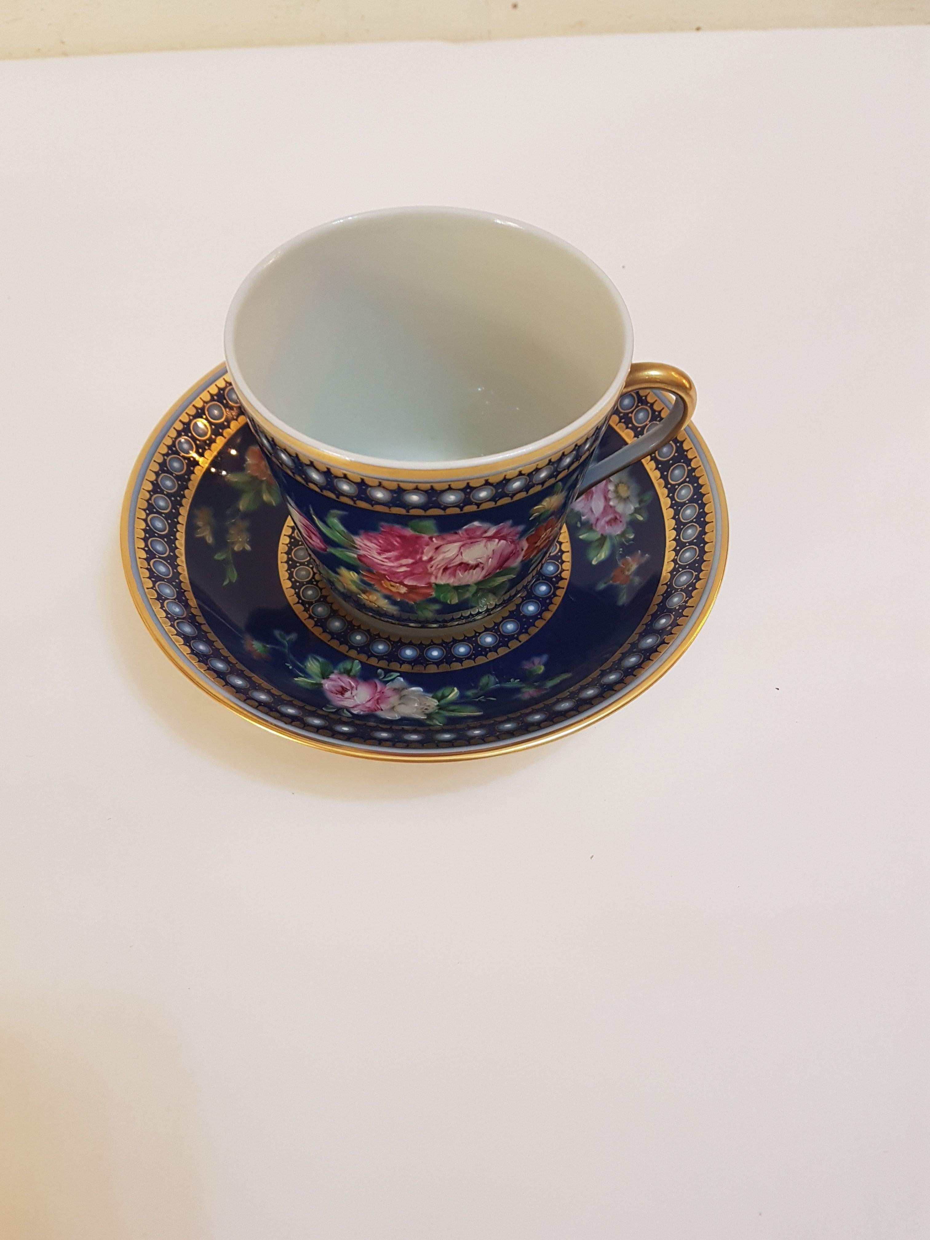 collectible tea cups