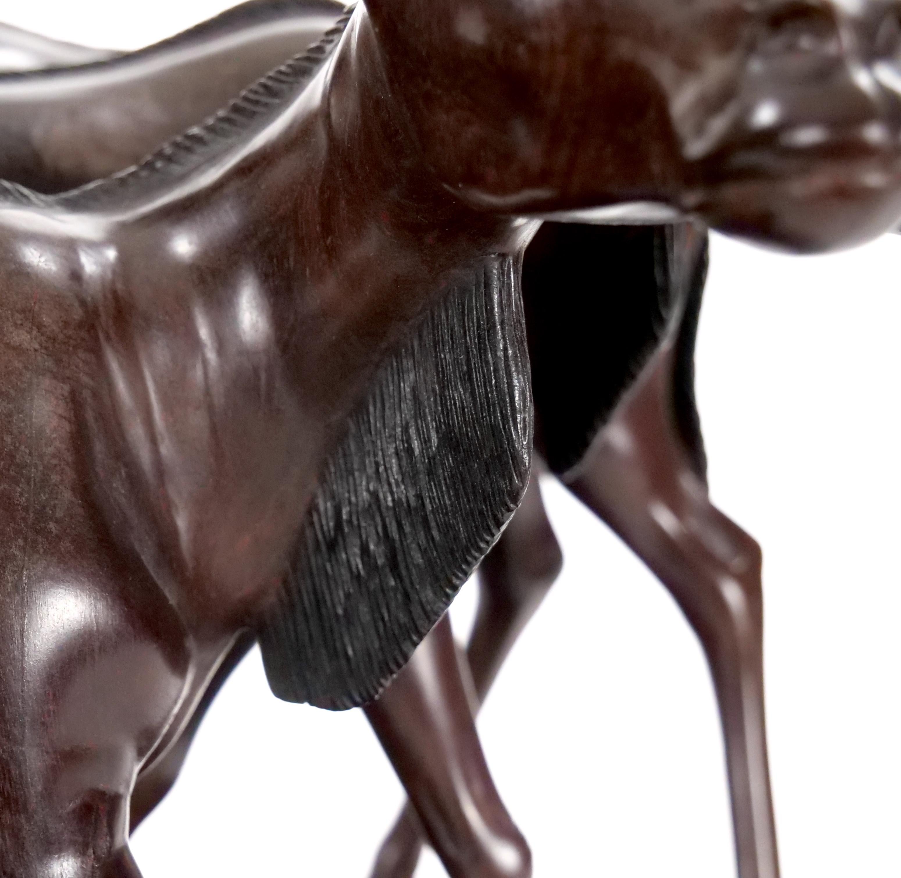 Escultura Decorativa de Madera Pintada a Mano del Siglo XX / Paquete de Gacelas en venta 5