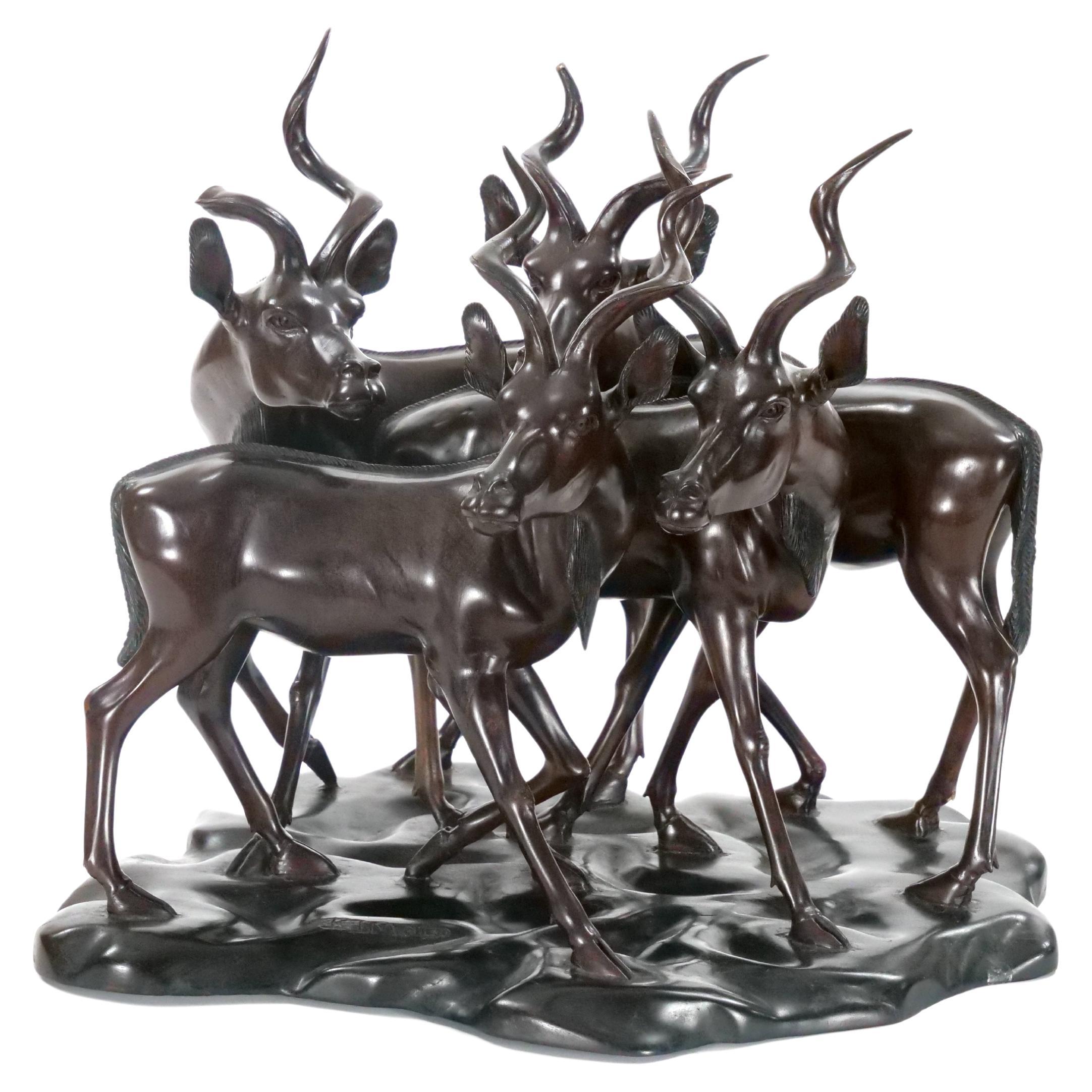 Escultura Decorativa de Madera Pintada a Mano del Siglo XX / Paquete de Gacelas
