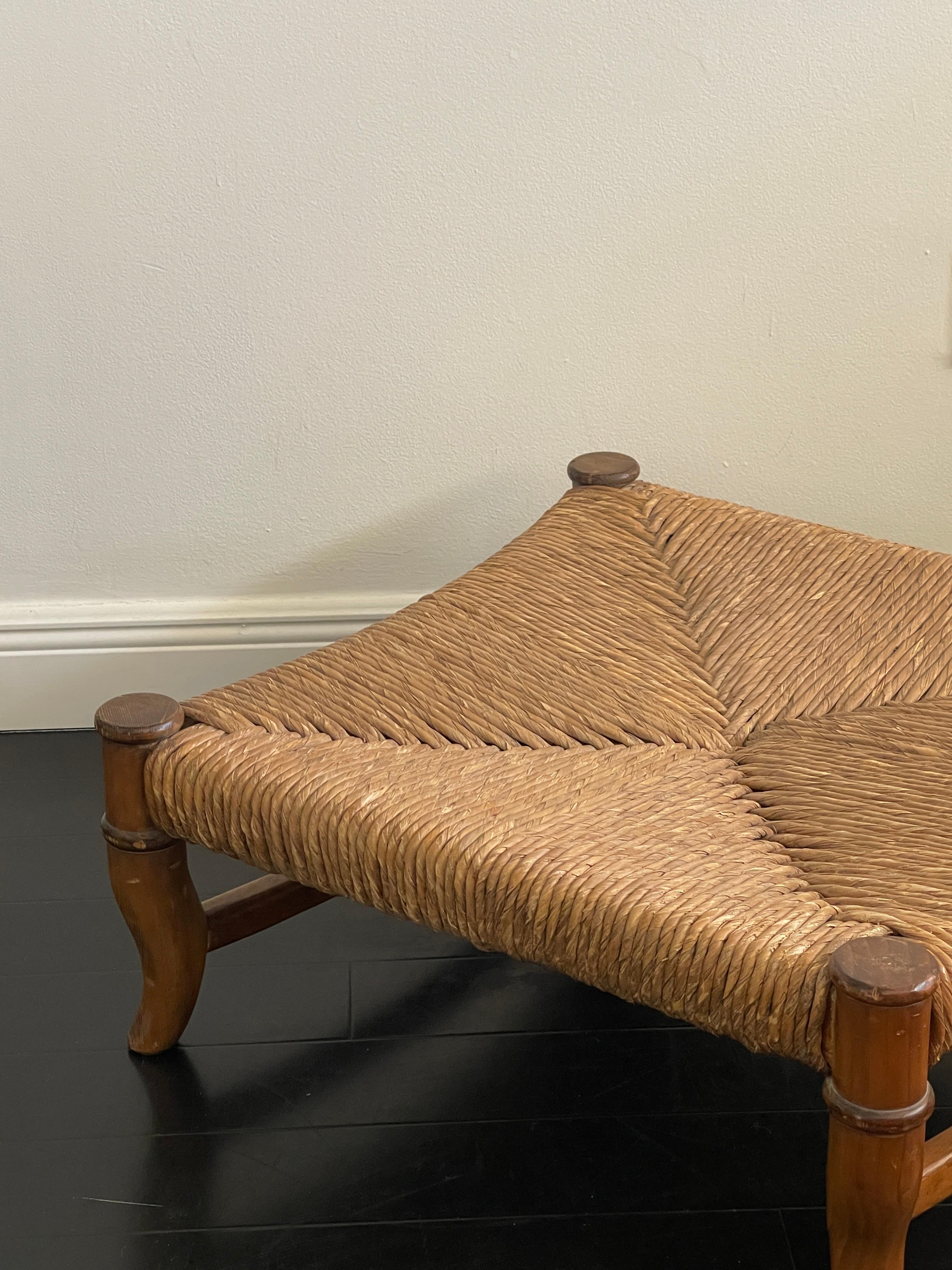 Hand-Carved 20th Century Hand Woven Wicker and Wood Ottoman For Sale