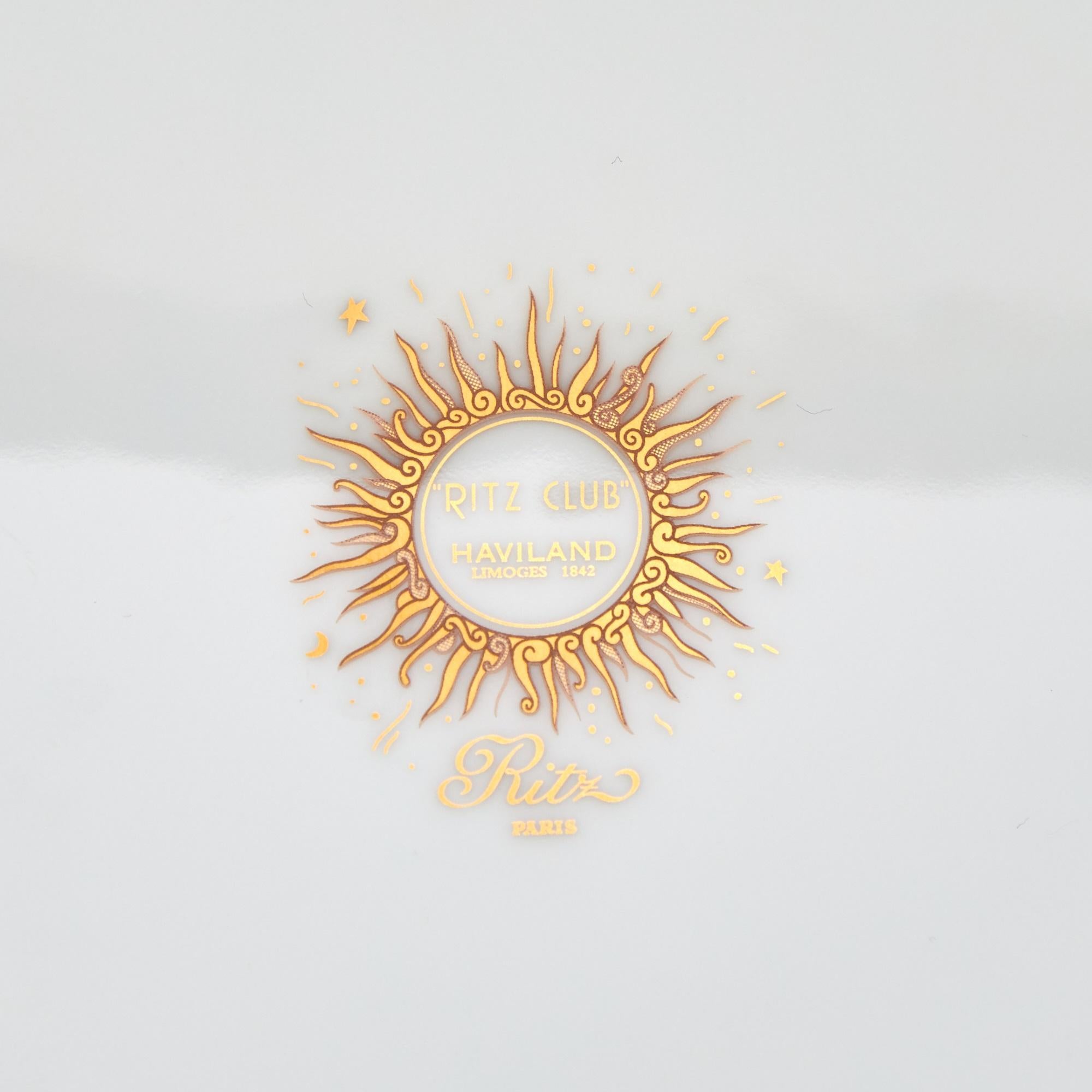 Vajilla de porcelana Haviland Limoges del siglo XX - Plato bajo diseño Soleil Dorado en venta