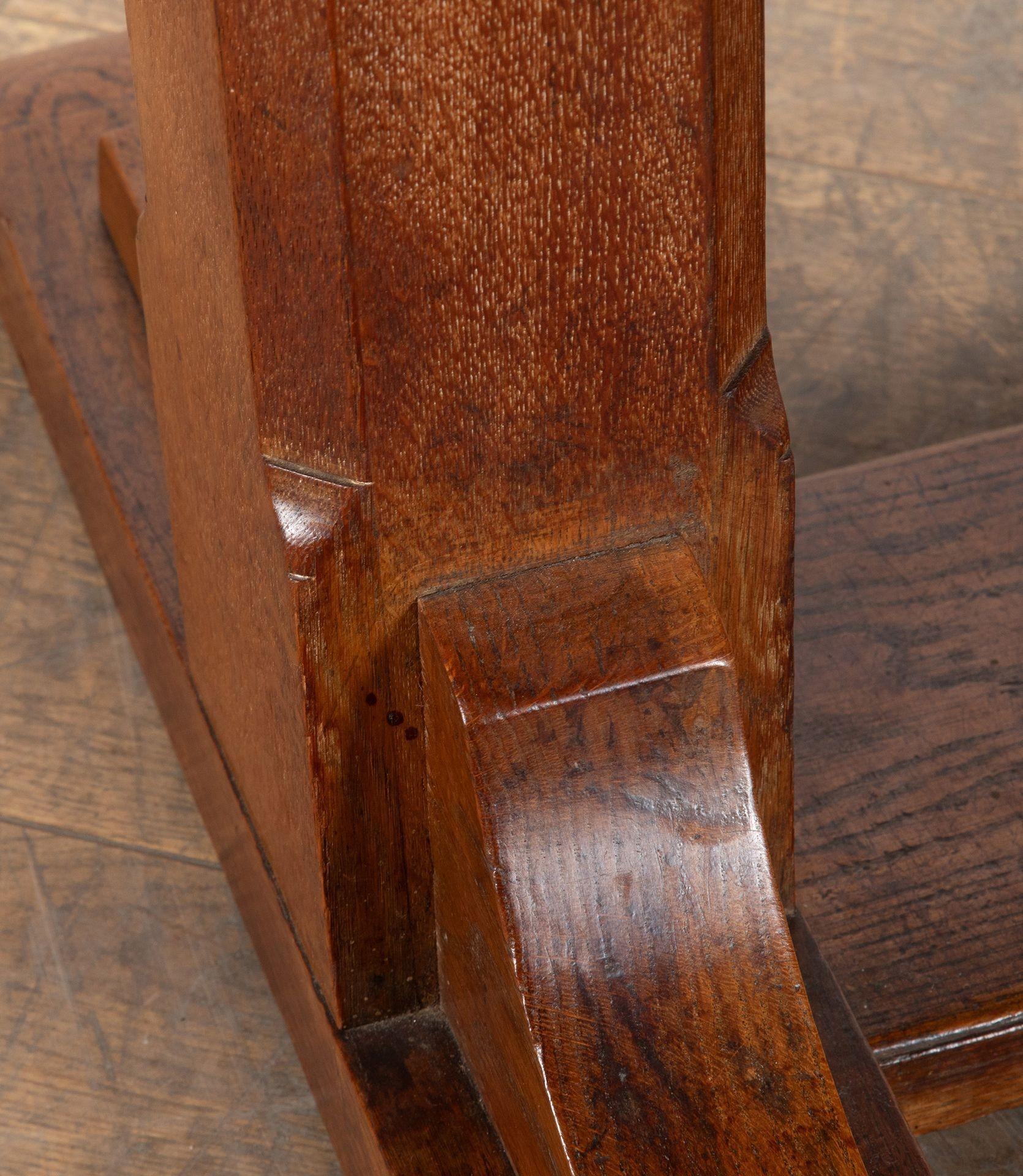 Table de réfectoire en Oak Heal's du 20e siècle en vente 8