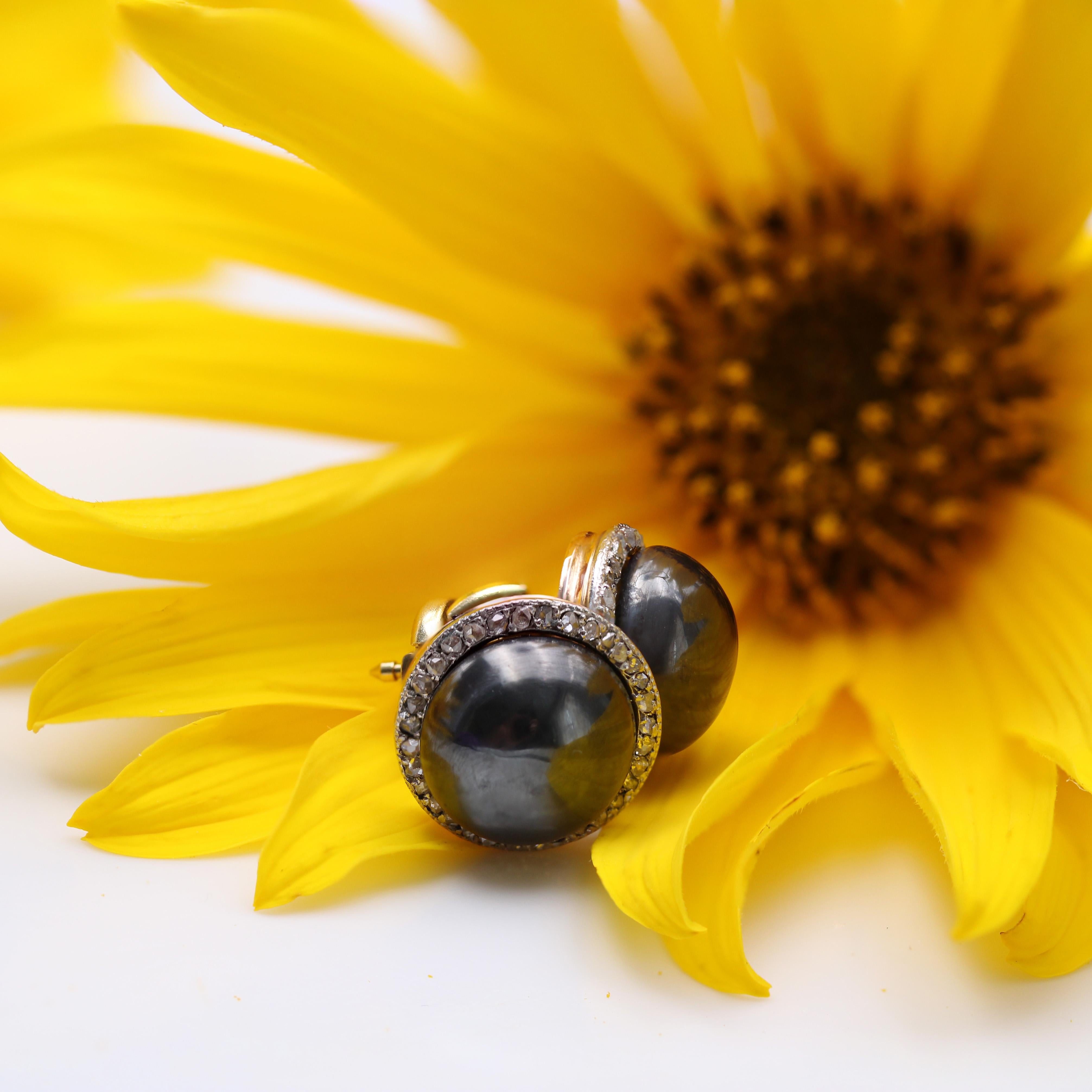 20th Century Hematite Diamonds Platinum 18 Karat Yellow Gold Stud Earrings In Excellent Condition For Sale In Poitiers, FR