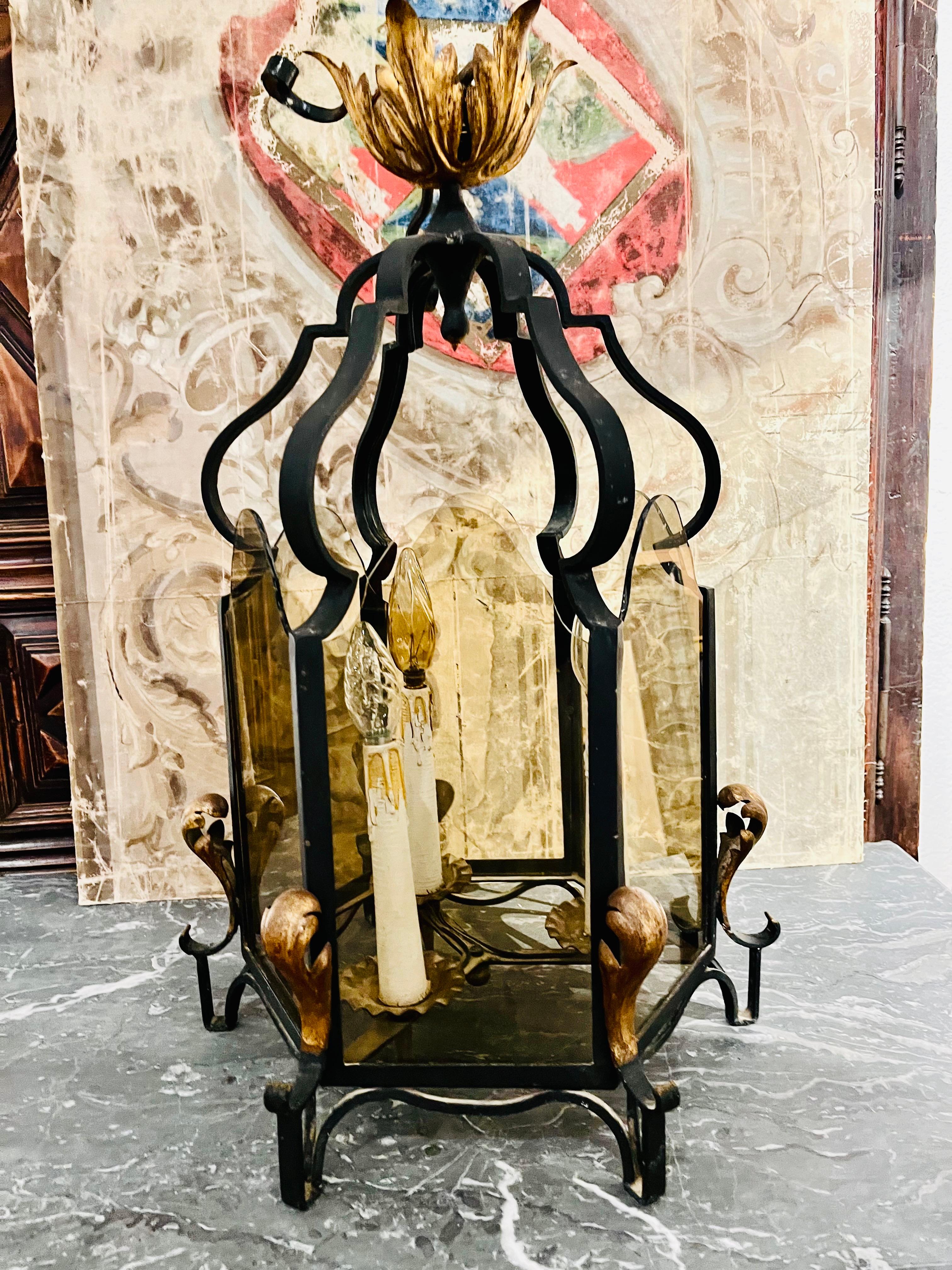 20th Century Hexagonal Wrought Iron Ceiling Lantern with Three Lights For Sale 6