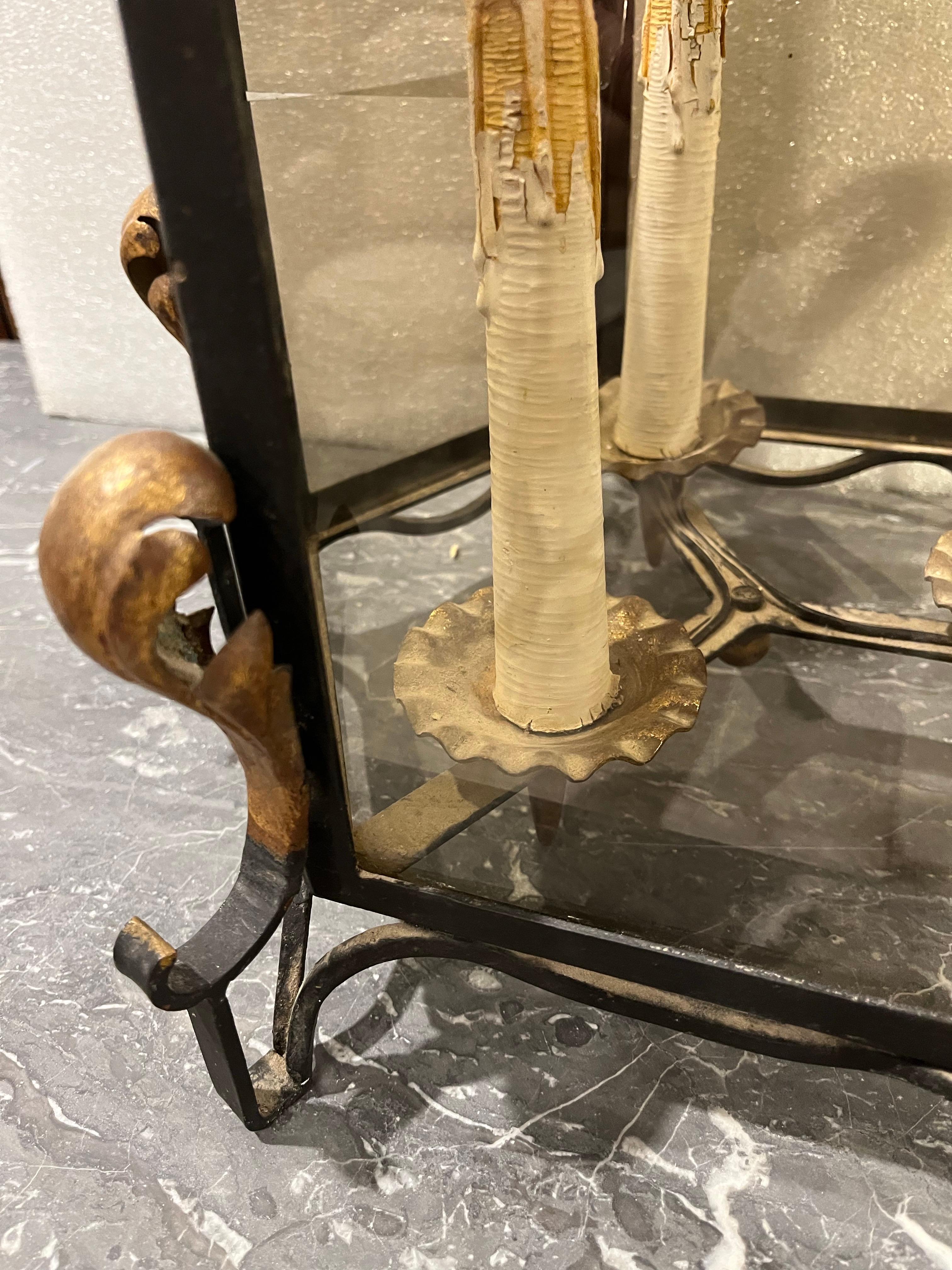 20th Century Hexagonal Wrought Iron Ceiling Lantern with Three Lights For Sale 1