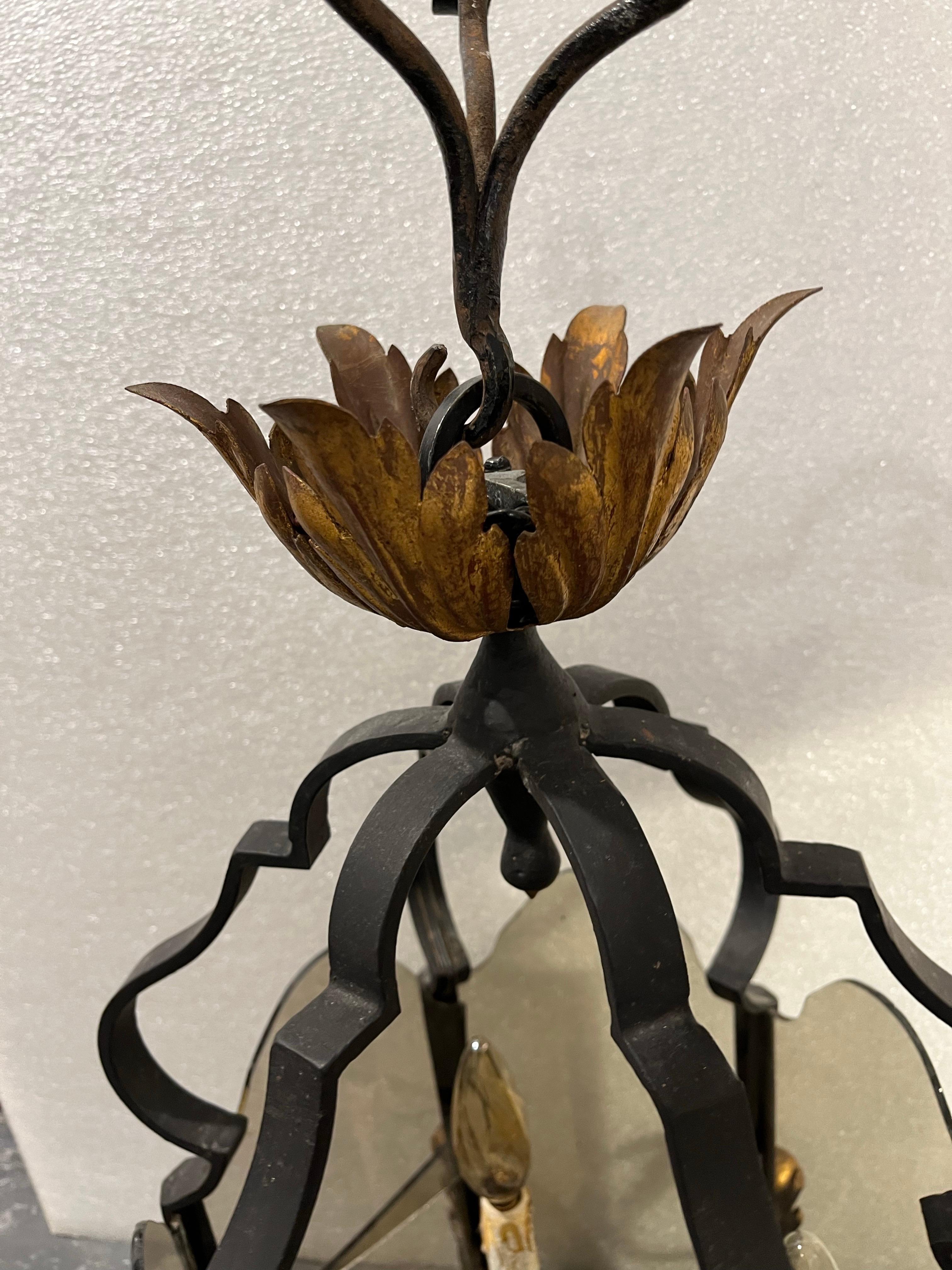 20th Century Hexagonal Wrought Iron Ceiling Lantern with Three Lights For Sale 3