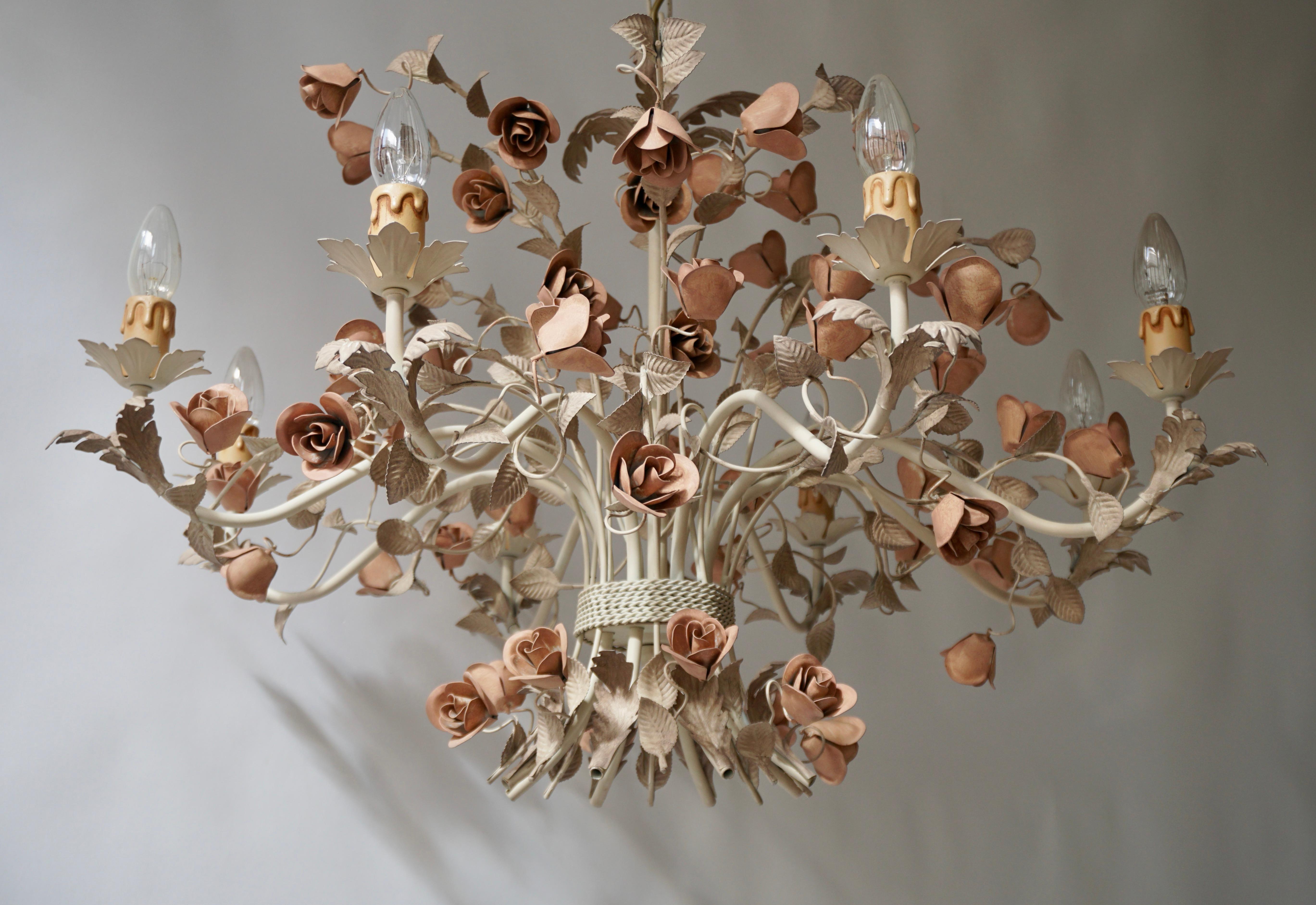 20th Century Hollywood Regency Style Chandelier with Pink Roses 1