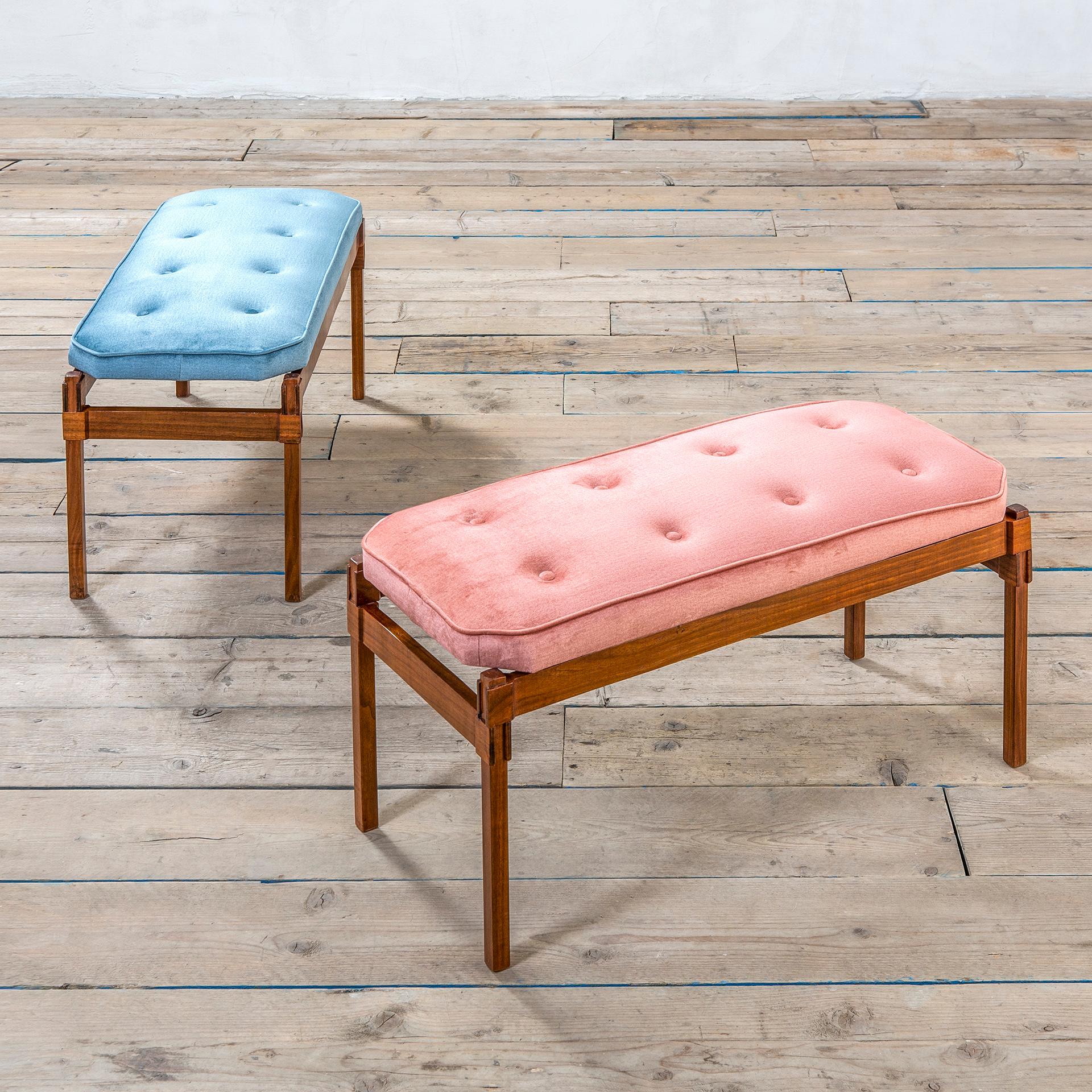20th Century Ico Parisi Bench with Wooden Structure and Fabric Seating, Blue In Good Condition For Sale In Turin, Turin