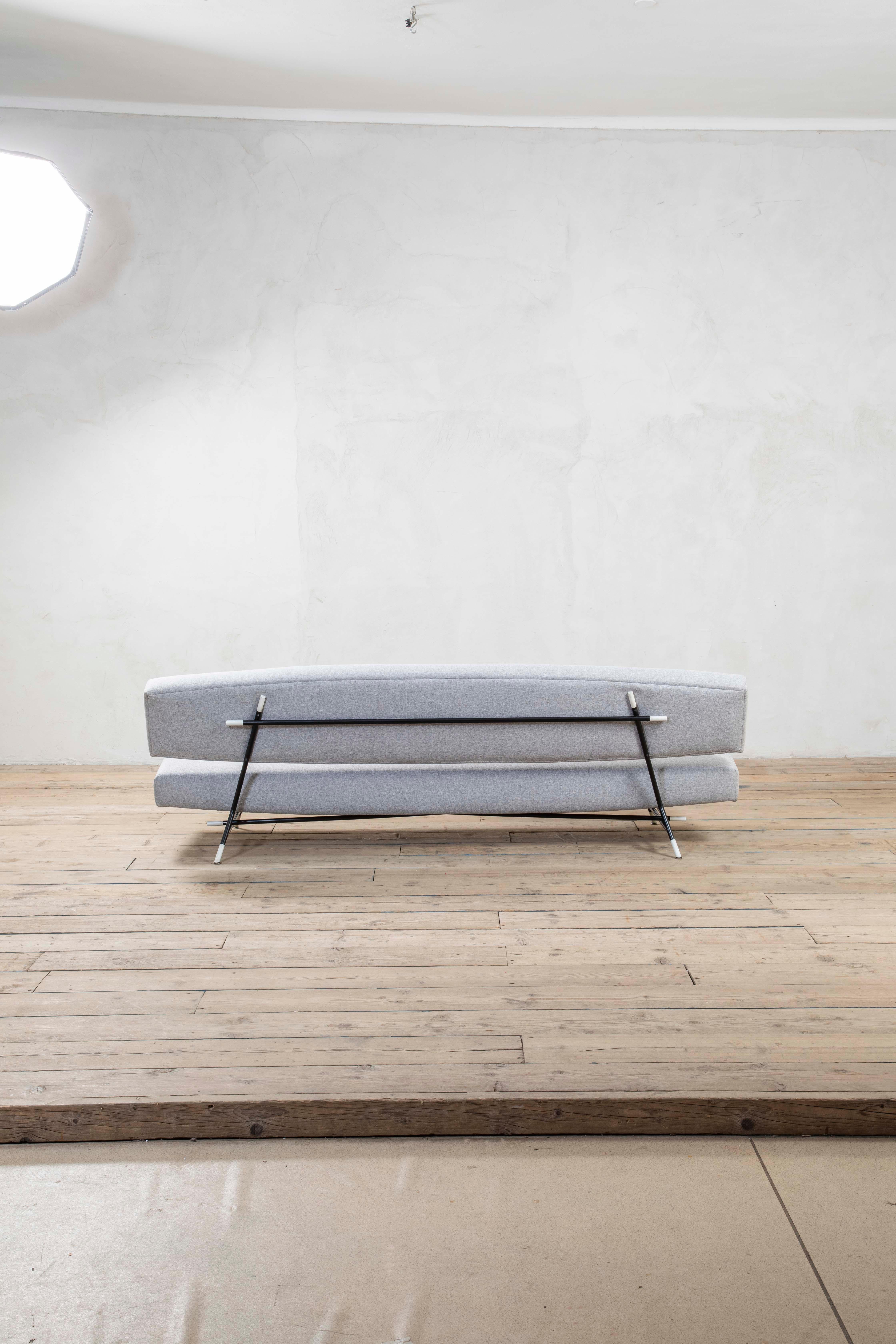 20e siècle, Ico Parisi for Cassina Sofa mod. 865 en vente 6