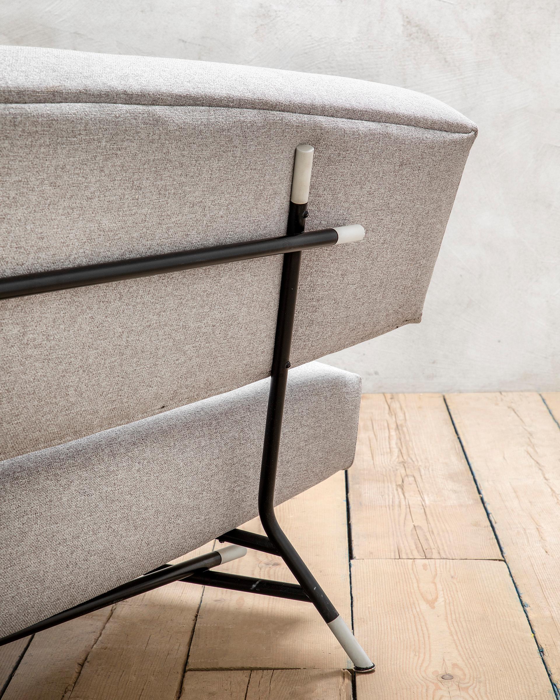 Mid-20th Century 20e siècle, Ico Parisi for Cassina Sofa mod. 865 en vente