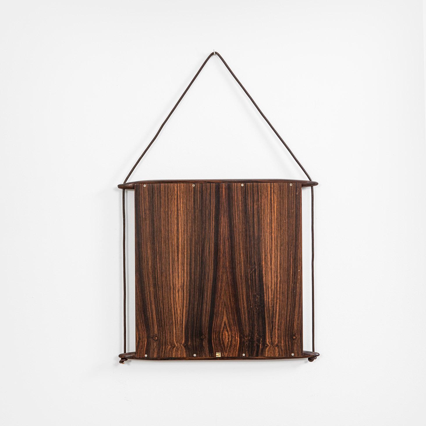 Materiale sintetico Specchio da parete del XX secolo di Ico Parisi per MIM in Wood e nastro di pelle degli anni '50 in vendita