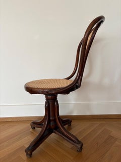 20th Century Iconic Thonet Round Desk Chair