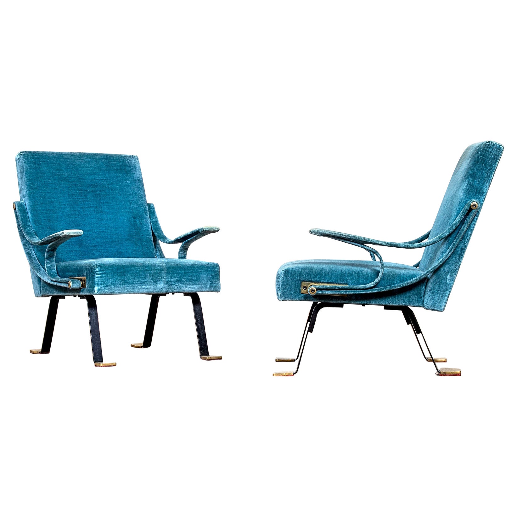 20e siècle Ignazio Gardella Paire de fauteuils mod. Digamma pour Gavina, années 1950