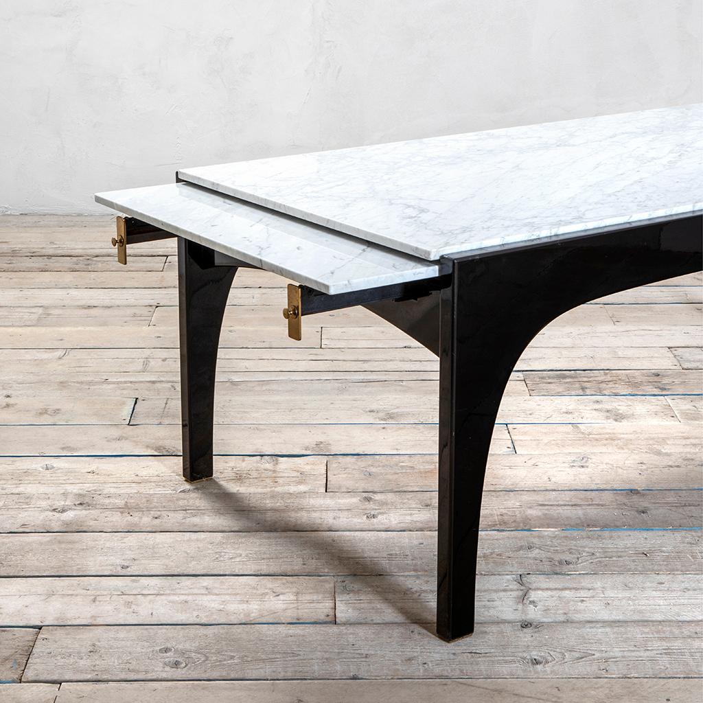 Lacquered 20th Century Ignazio Gardella Table Mod. Partenio in Metal and Carrara Marble For Sale