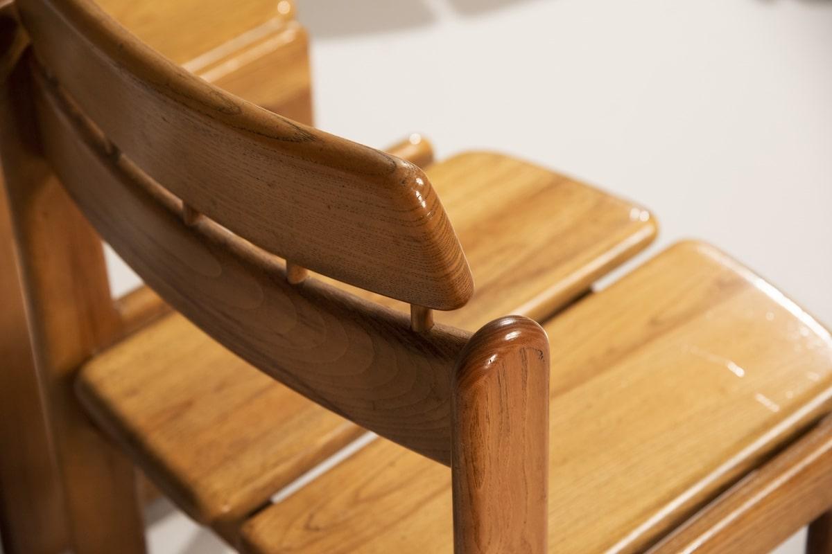 Frêne 20e siècle, Ilmari Tapiovaara pour Fratelli Montina Ensemble de 8 chaises en vente