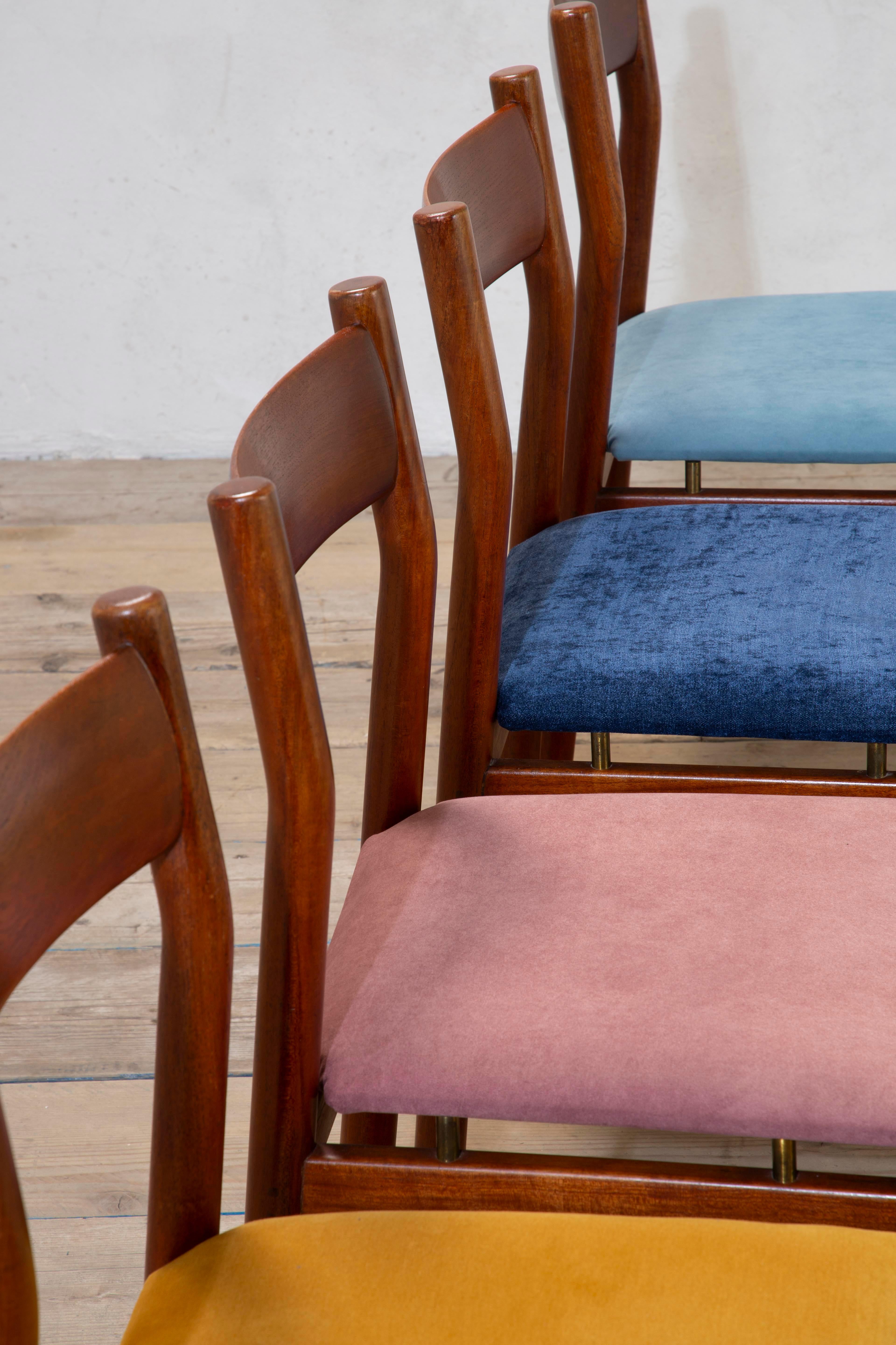 20e siècle, Ilmari Tapiovaara Ensemble de six chaises en bois, 1960 en vente 2