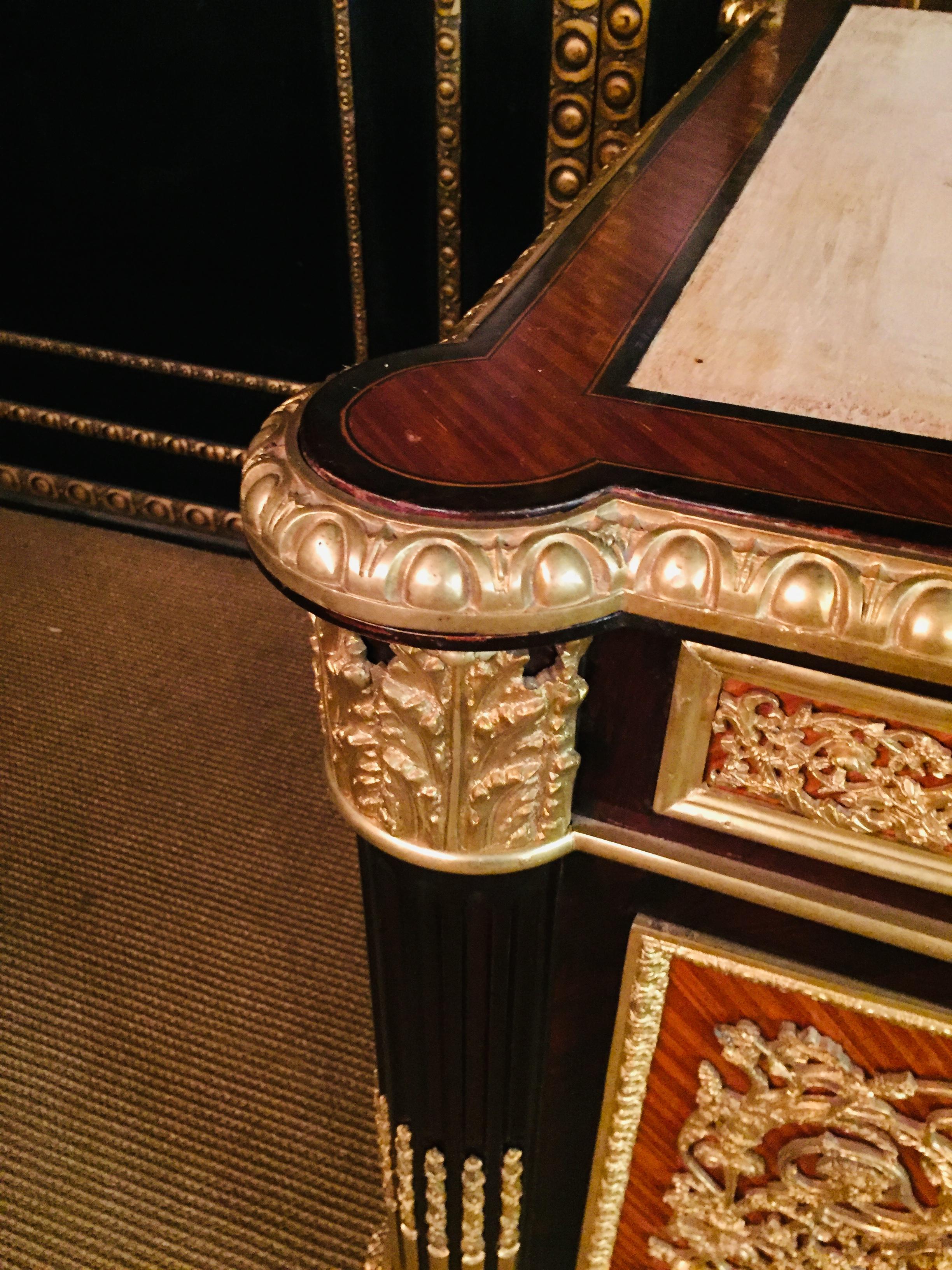 Bois Table de bureau/table à écrire impériale du 20e siècle en style Louis XVI en vente