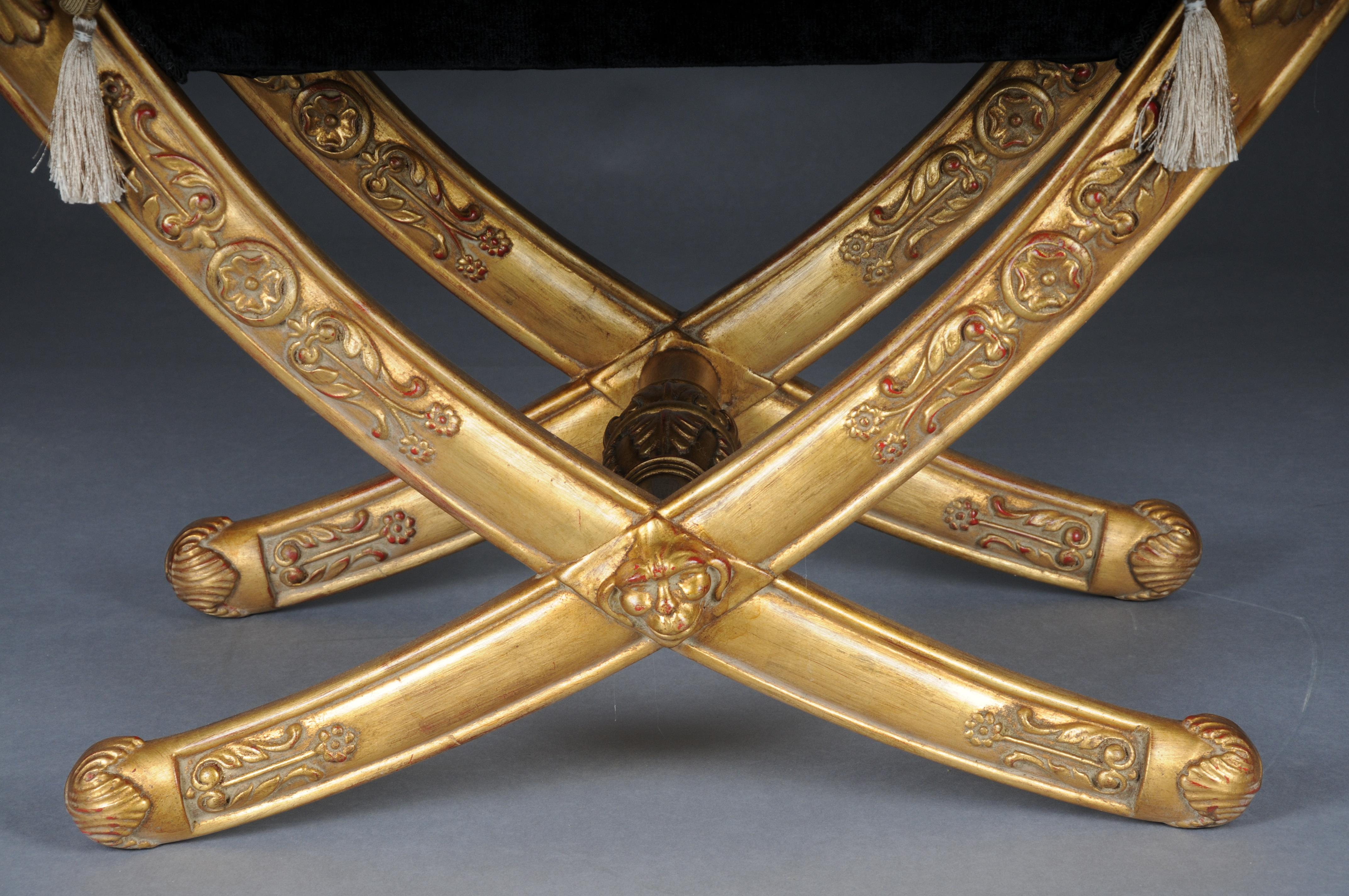Sgabello a sciabola dell'Impero francese del XX secolo, legno di faggio, oro. in vendita 1