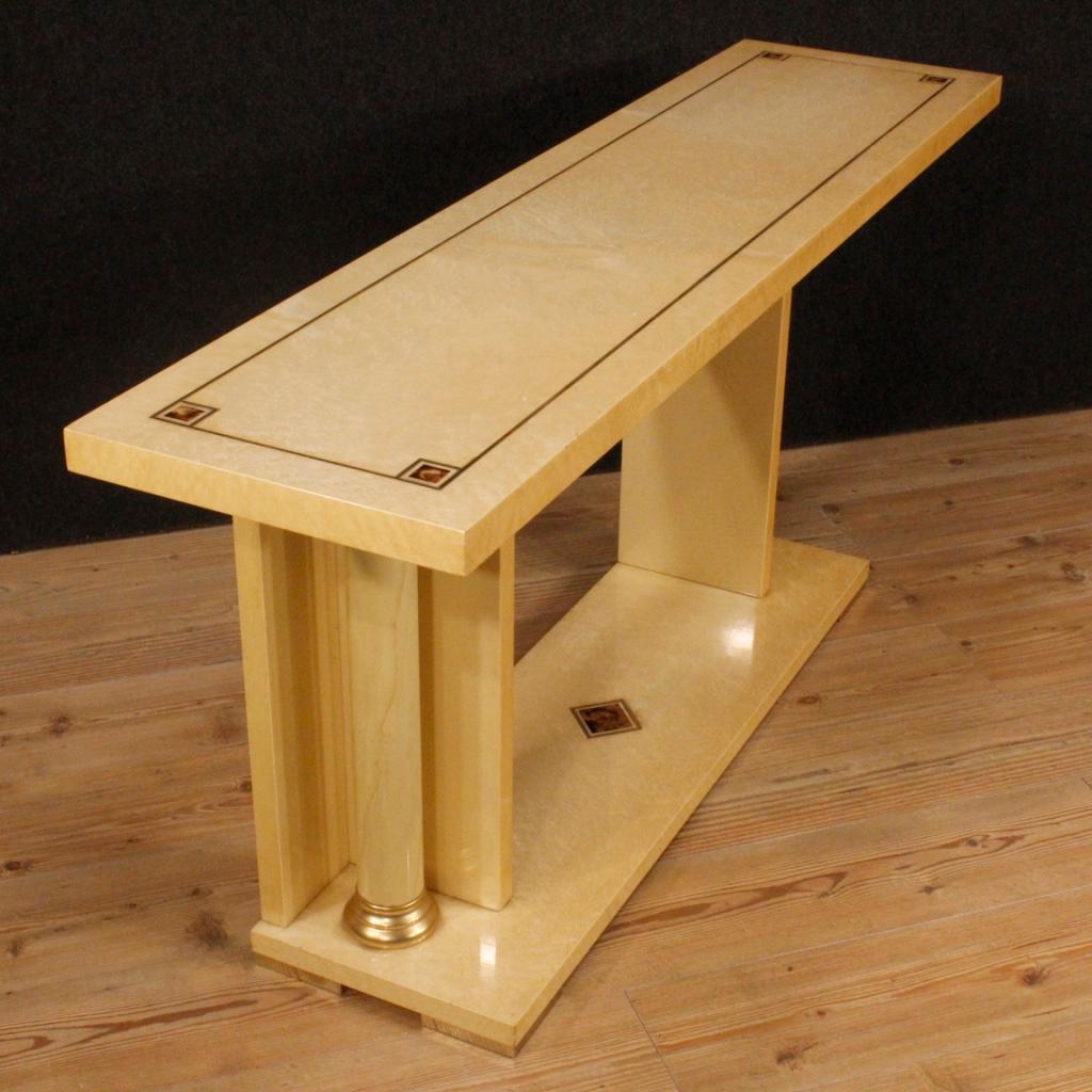 Console italienne du 20ème siècle en bois exotique et laiton, 1970 en vente 3