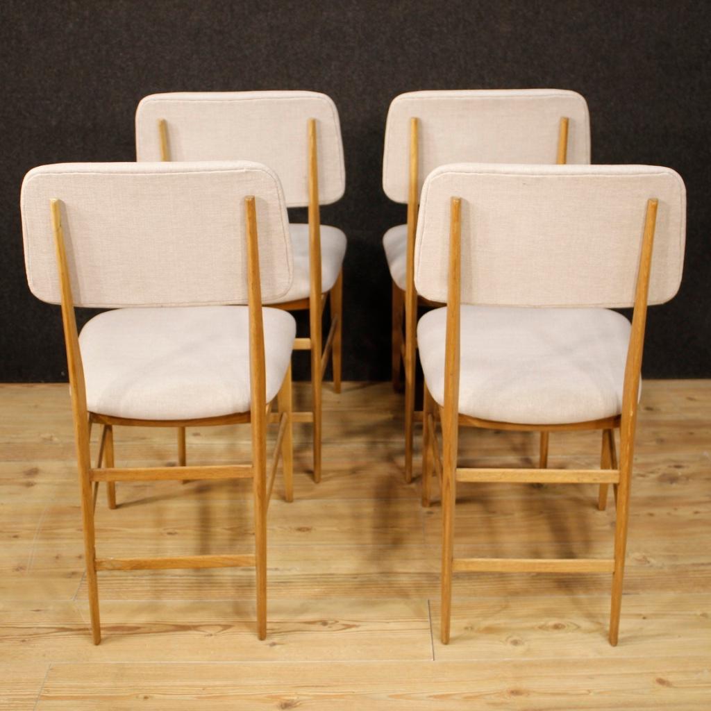 4 italienische Designstühle aus grauem Stoff des 20. Jahrhunderts, 1950 5