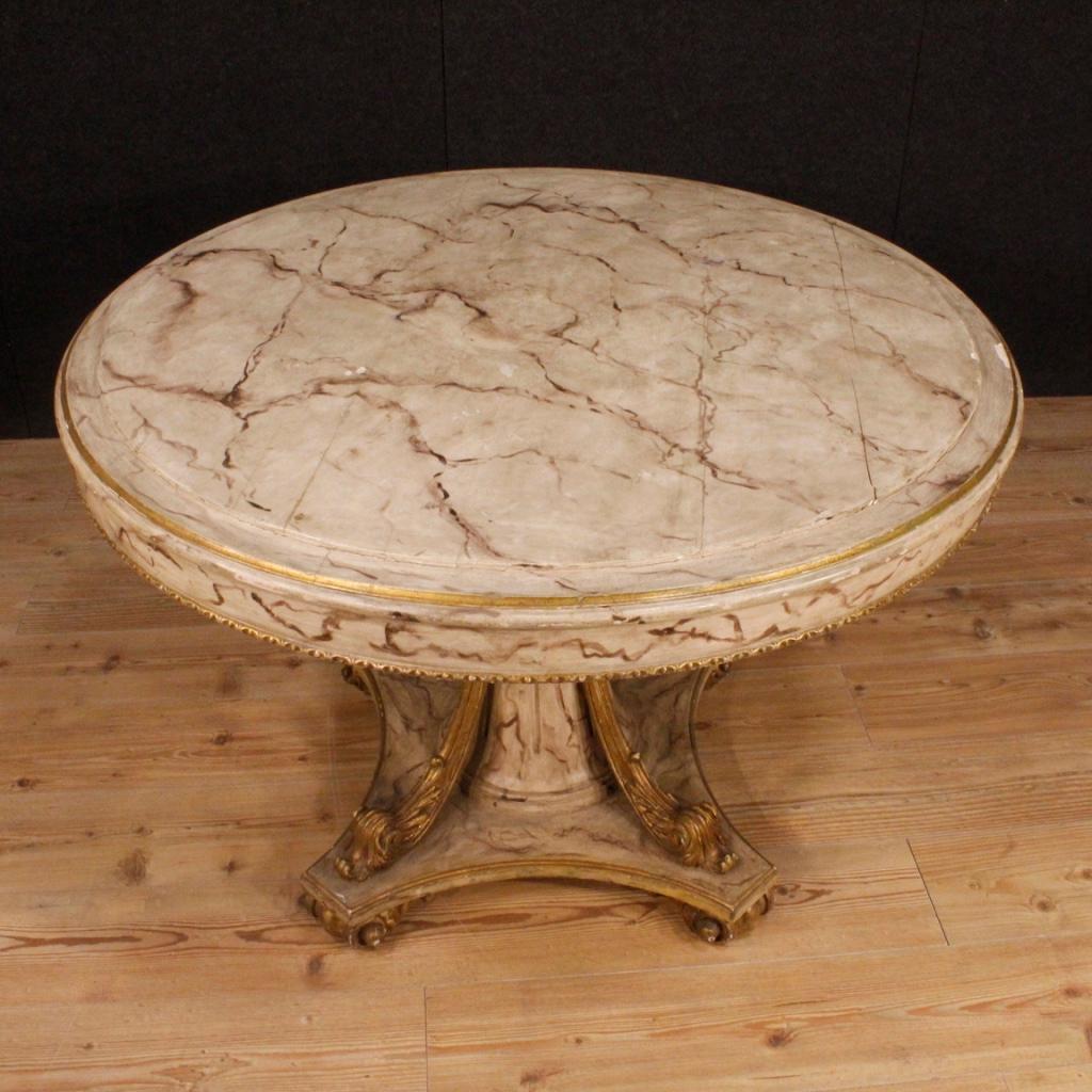 20th Century Lacquered and Gilded Wood French Round Table, 1960 3