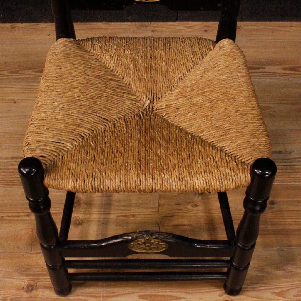 Group of six 20th century Dutch chairs. Nicely carved, lacquered and gilded wooden furniture of beautiful decoration. Chairs ideal to be placed in a dining room or rumpus room with stuffed seating’s of reasonable comfort. Measures: Seat height of 45