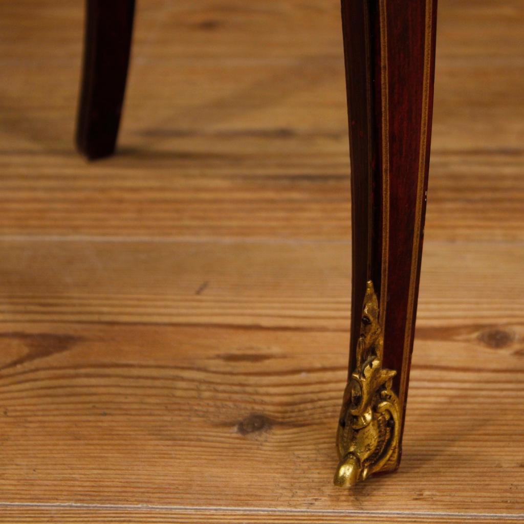 French bureau from the mid-20th century. Furniture in carved and lacquered chinoiserie wood, adorned with golden bronze feet. Small measure bureau, finished for the centre (see photo). Furniture complete with a working key, fitted inside the two