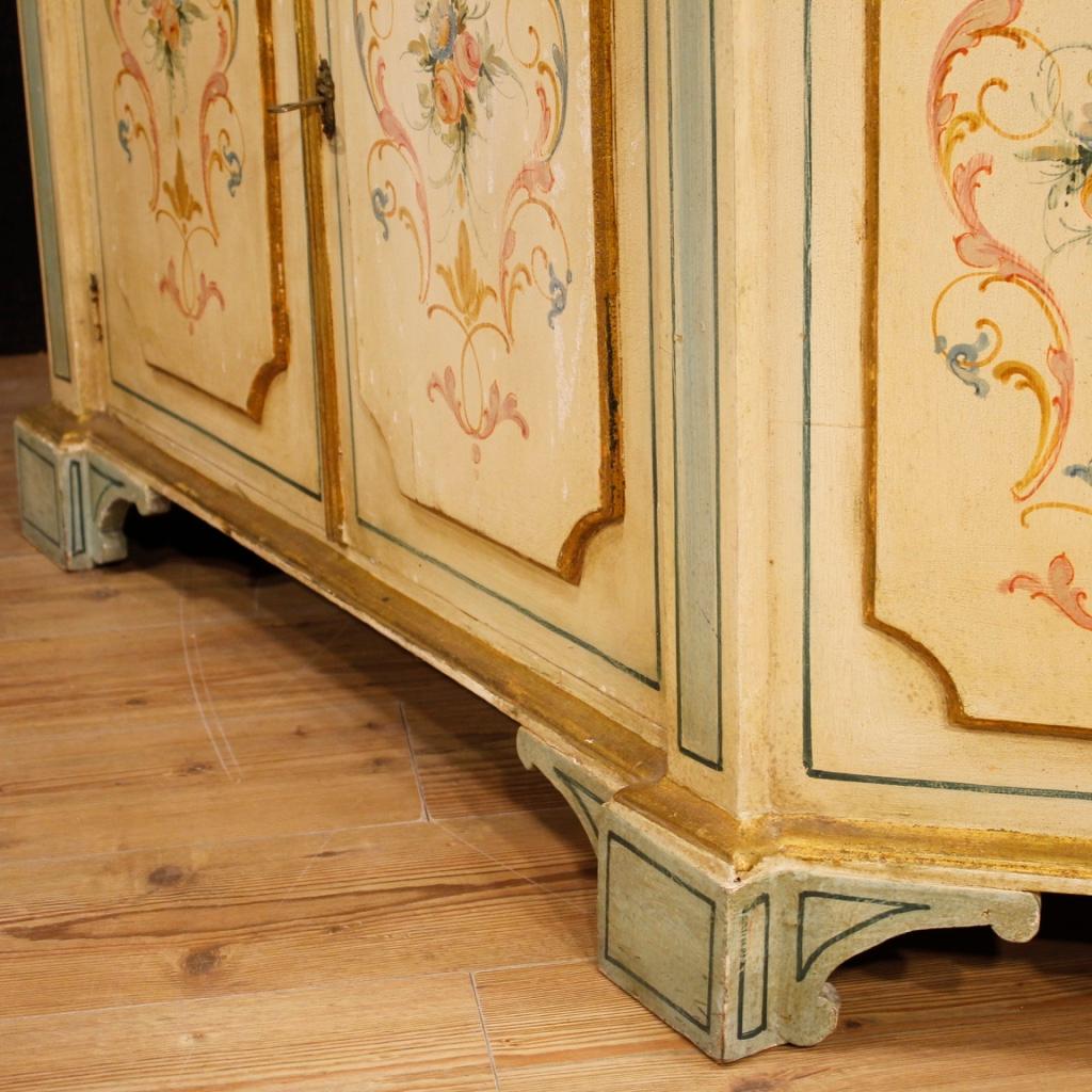 Venezianisches Sideboard aus bemaltem und vergoldetem Holz des 20. Jahrhunderts, 1960 5