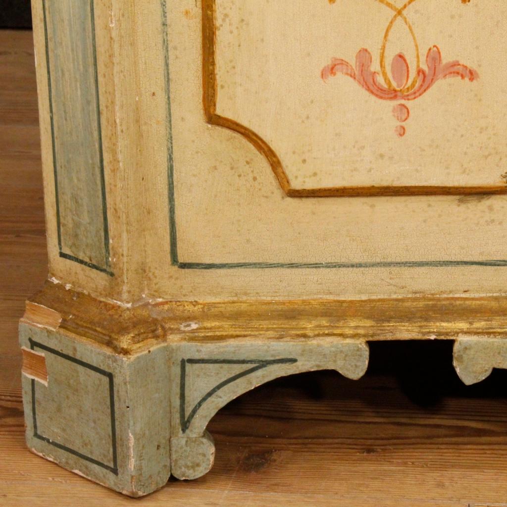 20th Century Painted and Gilded Wood Venetian Sideboard, 1970 1