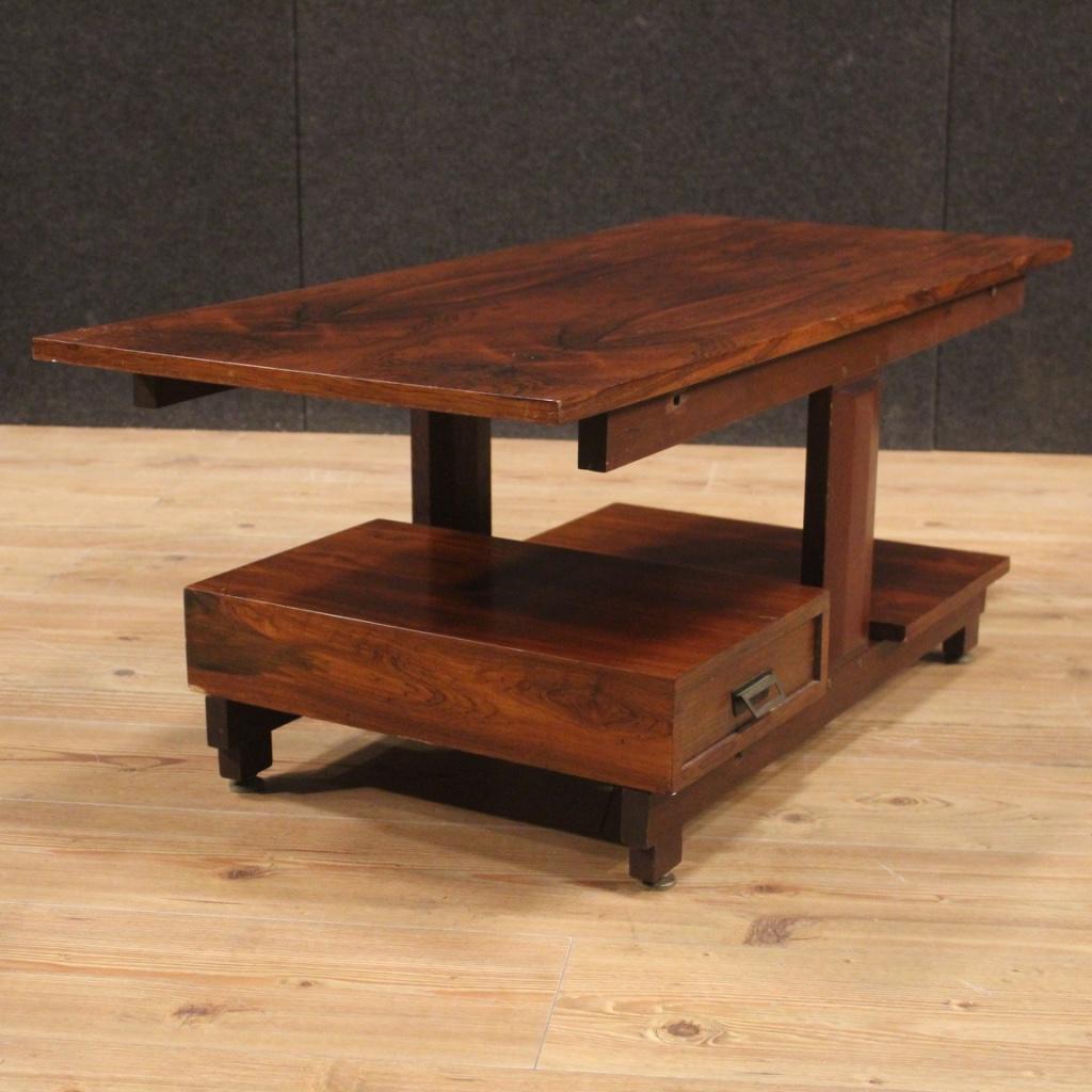 20th Century in Palisander and Mahogany Wood Italian Design Coffee Table, 1960s For Sale 6