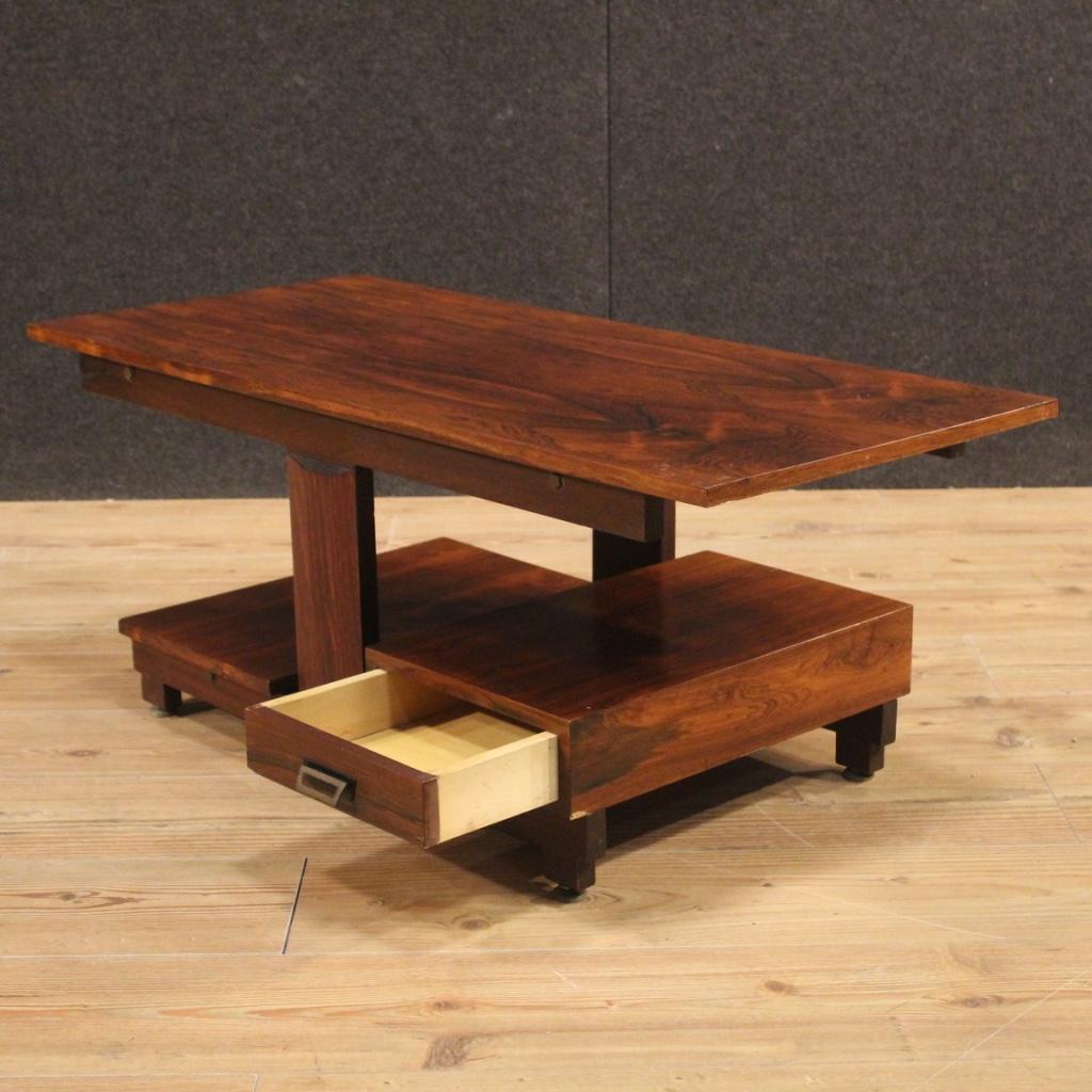 20th Century in Palisander and Mahogany Wood Italian Design Coffee Table, 1960s For Sale 4