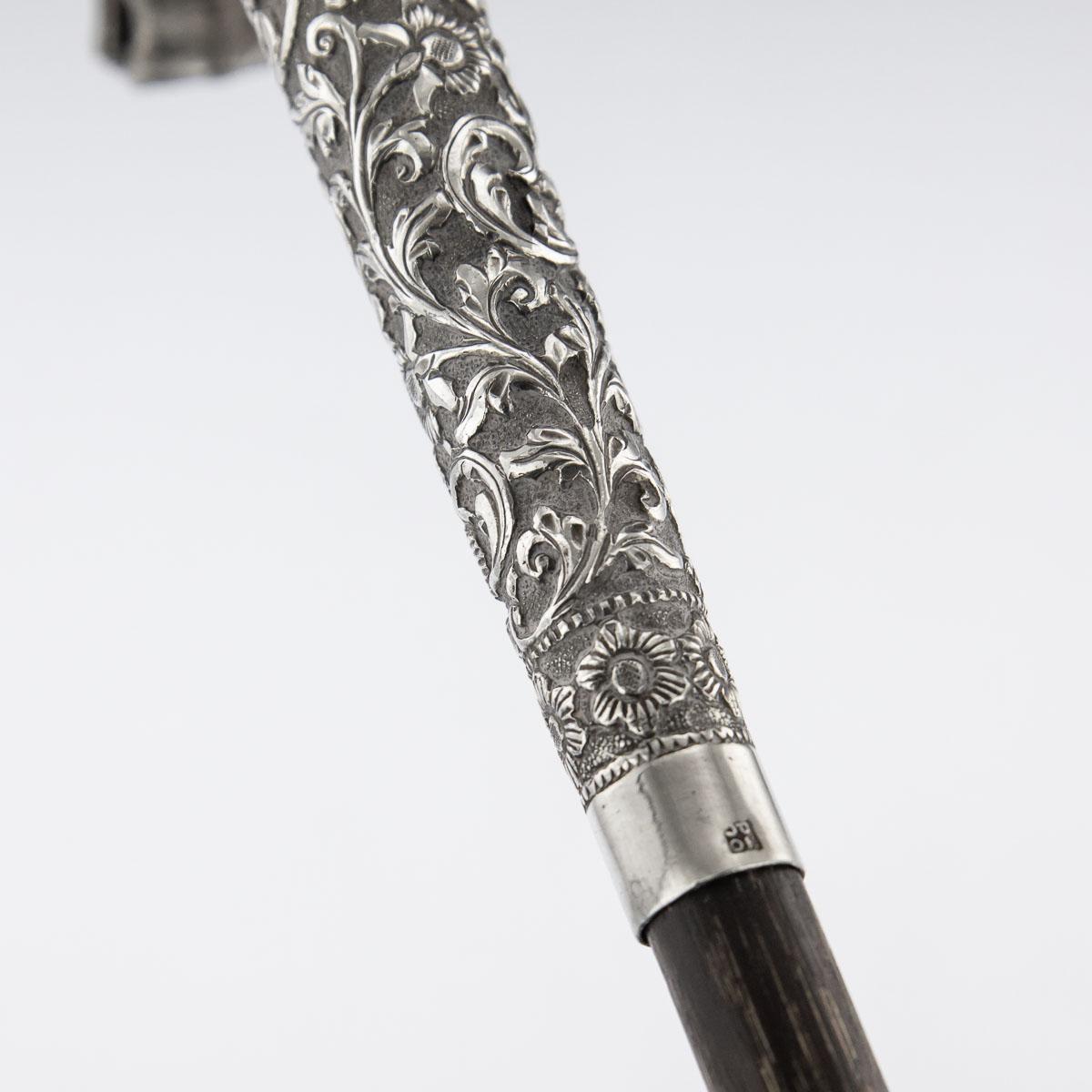 20th Century Indian Cutch Solid Silver Large Cane Handle, circa 1900 1