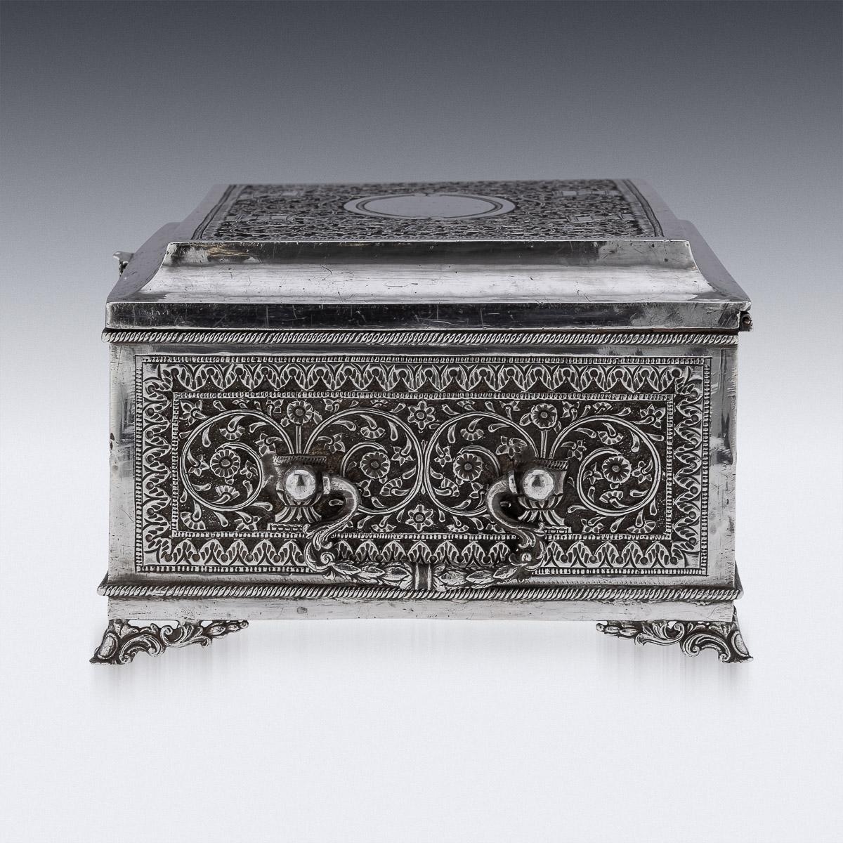 20th Century Indian Kutch Solid Silver Treasure Chest / Casket, c.1900 1