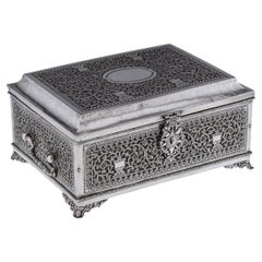 Vintage 20th Century Indian Kutch Solid Silver Treasure Chest / Casket, c.1900