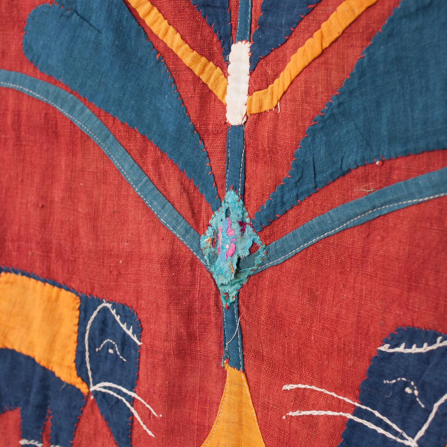20th Century Indian Textile For Sale 4