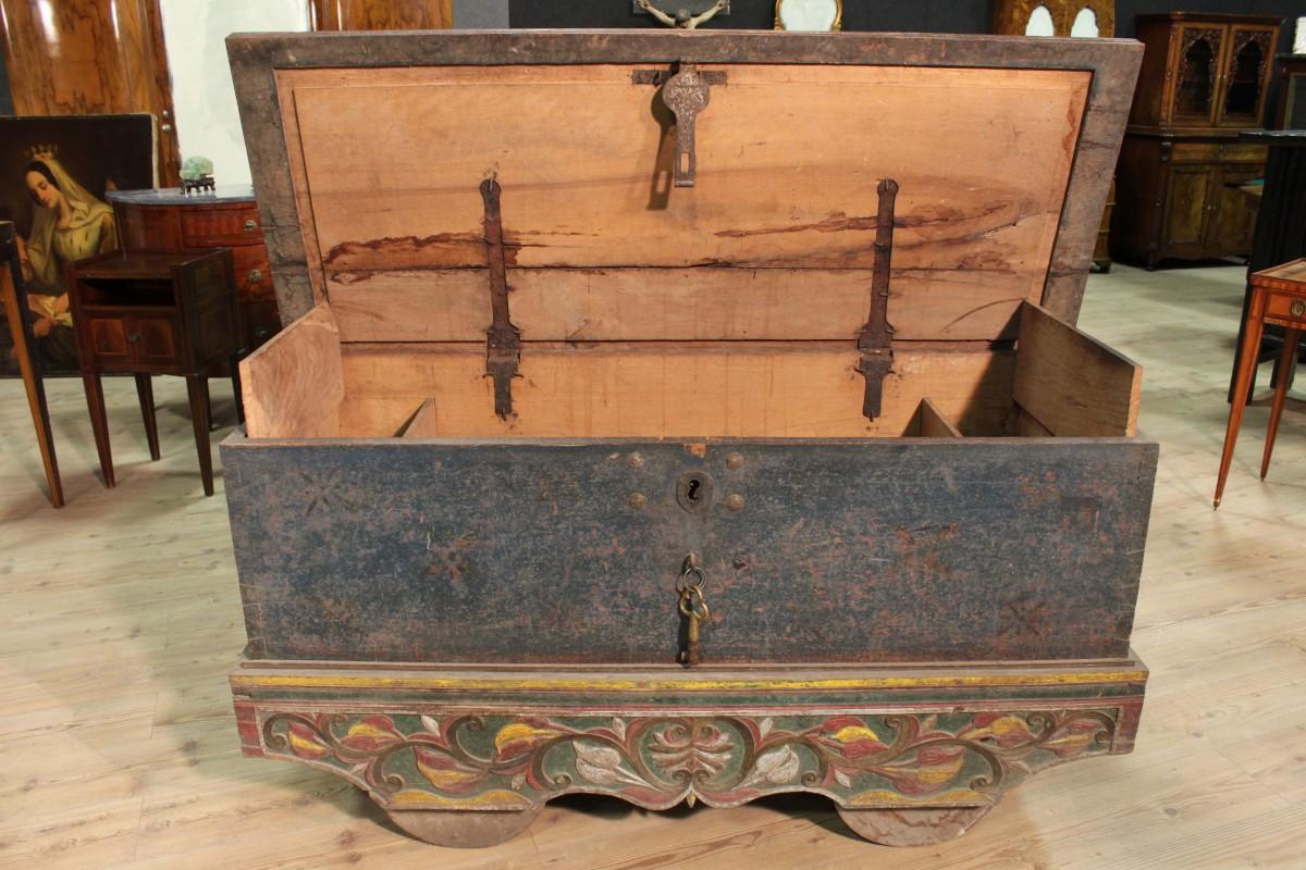 20th Century Indian Wooden Double Trunk For Sale 12