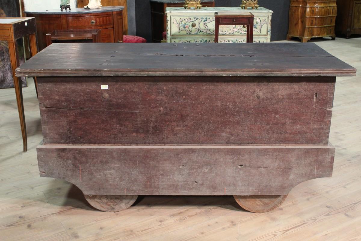 20th Century Indian Wooden Double Trunk For Sale 1