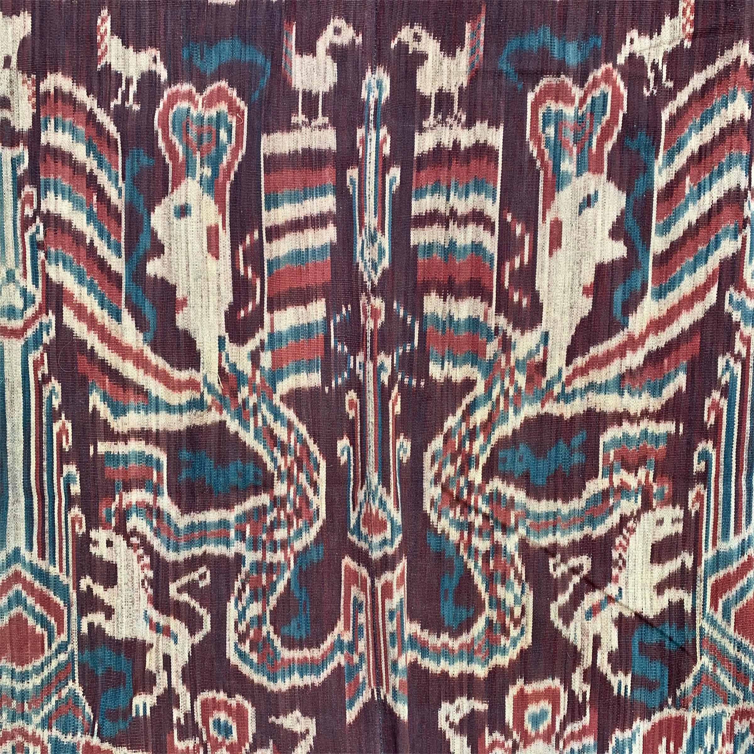 20th Century Indonesian Ikat Textile In Good Condition In Chicago, IL