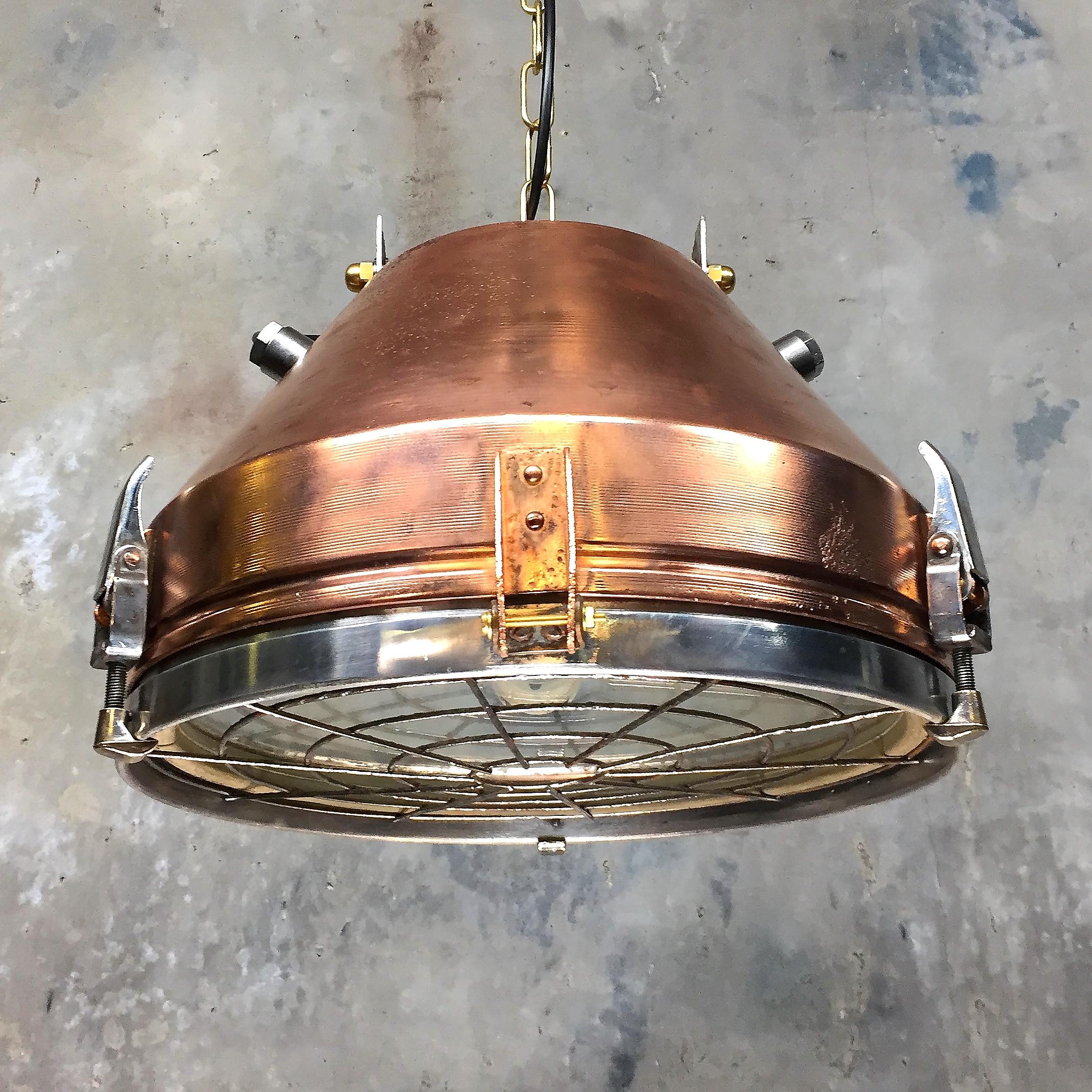 20th Century Industrial Veb Copper & Aluminium Pendant & Bronze Fittings For Sale 3